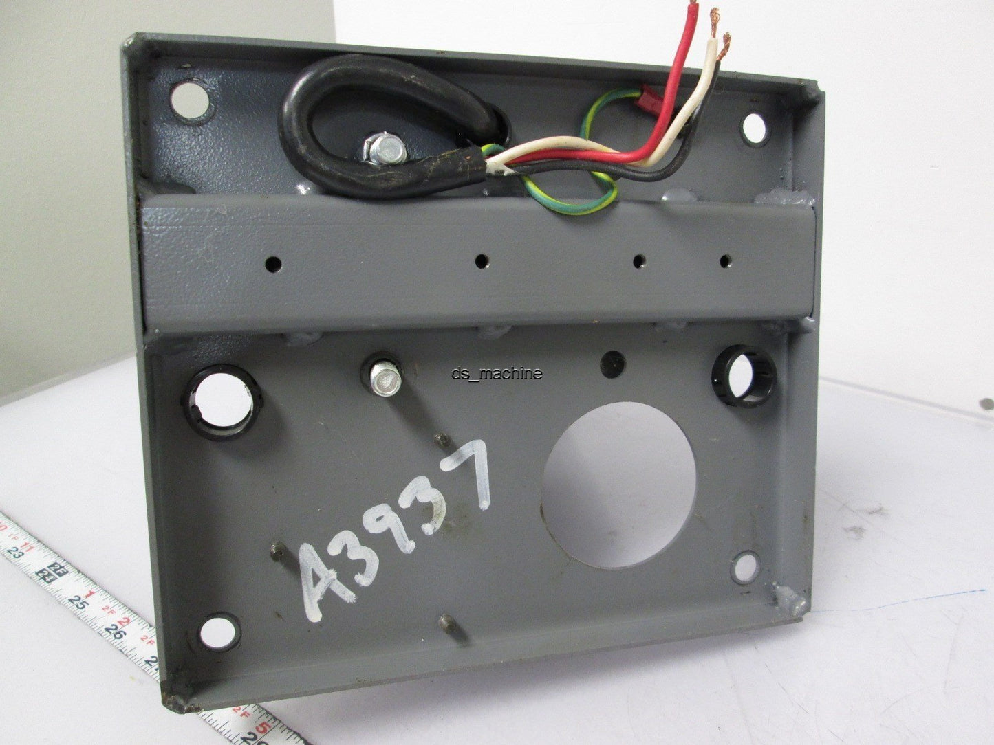 Used Von Weise VO1090AR76 1" Stroke Linear Actuator 20æF Capacitor Run 115VAC