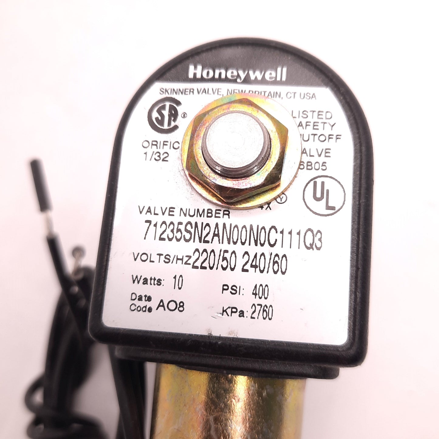 Used Honeywell 72135SN2AN00N0C111Q3 Solenoid Valve 220-240V 50-60Hz 10W Coil, 400 Psi