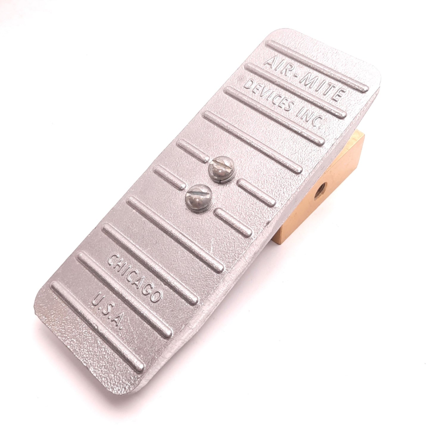 Used Air-Mite V3109 Foot Treadle Valve 3-Way Normally Closed 1/8" NPT Manual Return