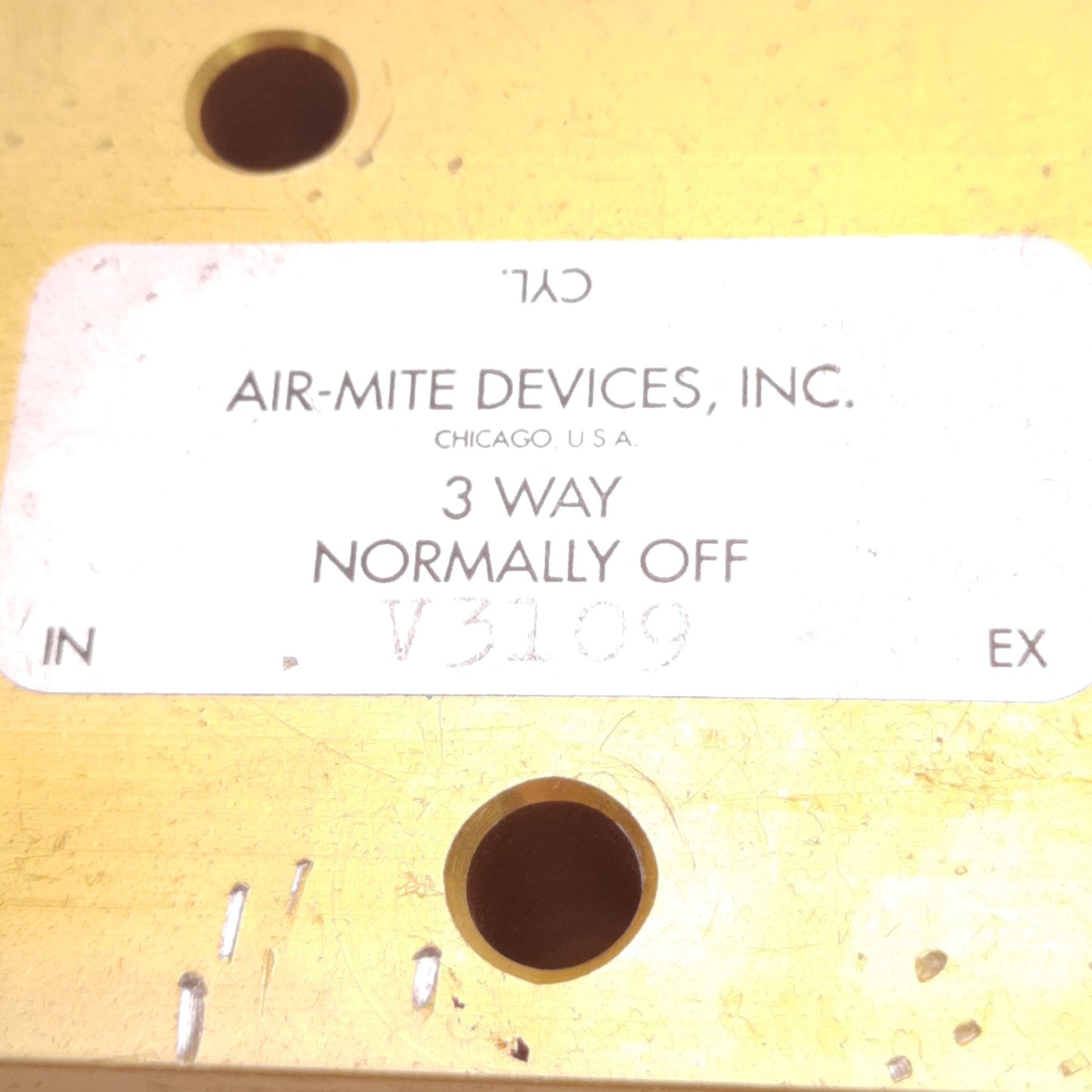 Used Air-Mite V3109 Foot Treadle Valve 3-Way Normally Closed 1/8" NPT Manual Return