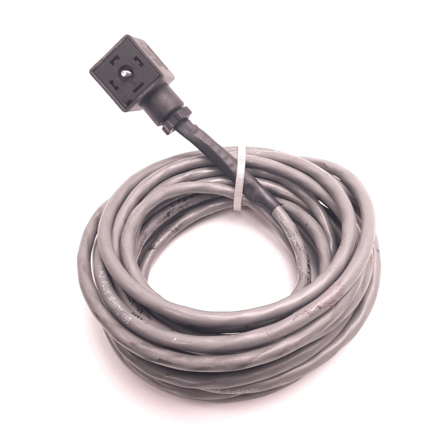 Used OMAL A1 PG9 Solenoid Plug w Cable, 20 Foot Length, 250v 10A, 18mm Spacing, 3 Pin