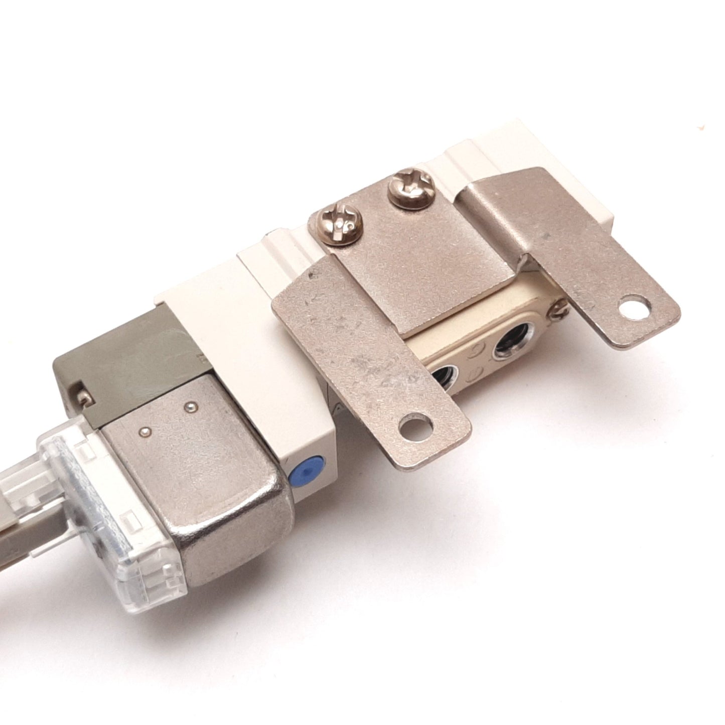 Used SMC SY3120-5LOZ-M5 Solenoid Valve, 2-Position 5-Port, 24VDC, M5x0.8, 0.15-0.7MPa