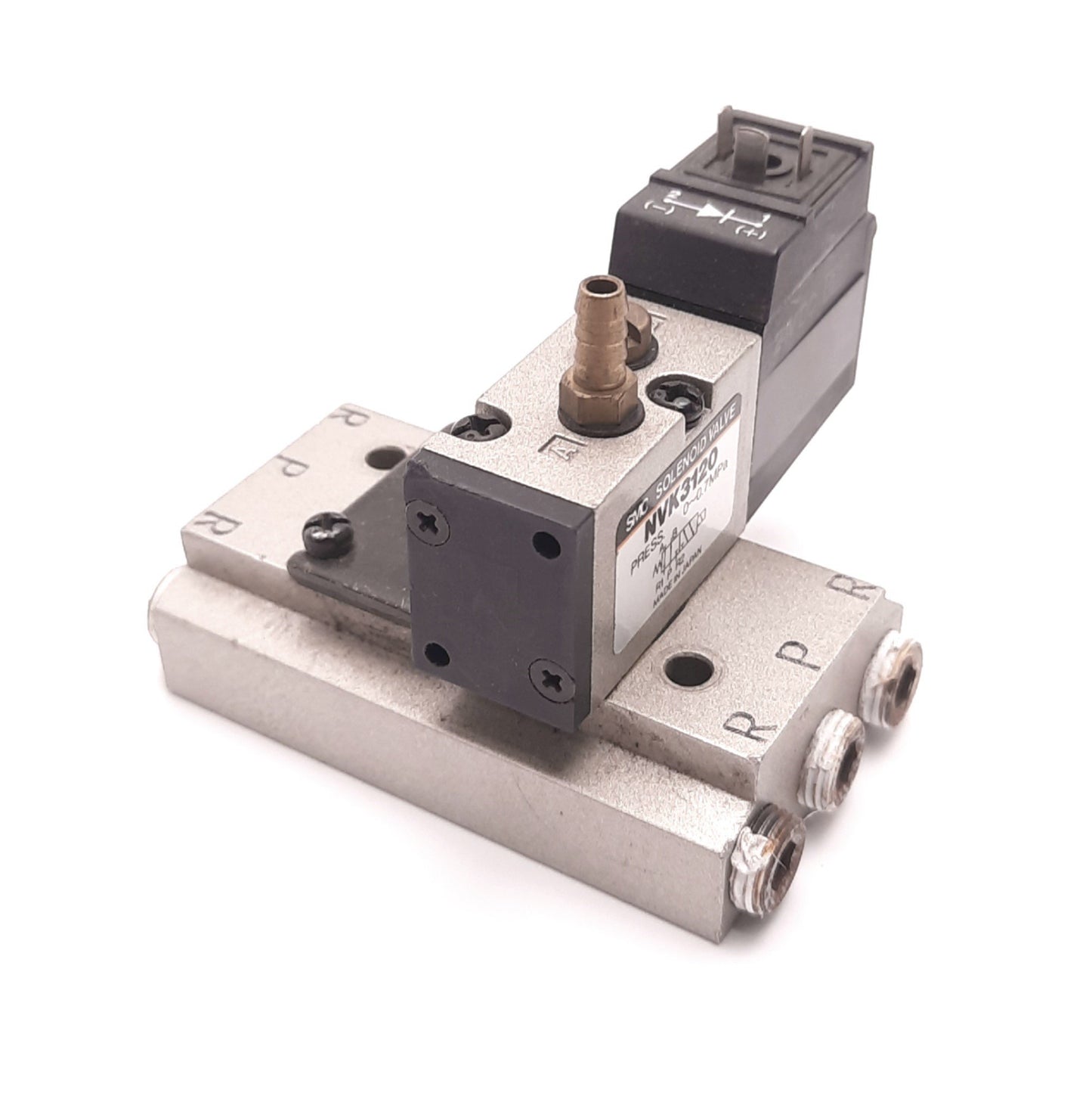 Used SMC NVK3120 Solenoid Valve 2-Position 5-Way, 24VDC, Pressure: 0.7MPa w Manifold