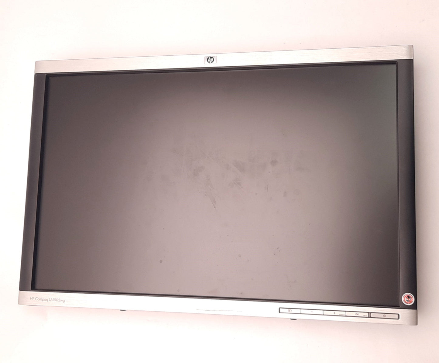 Used HP LA1905WG LCD Monitor 19" 1440x900 5ms 1000:1 2x USB VGA/DVI-D/DP *No Stand*