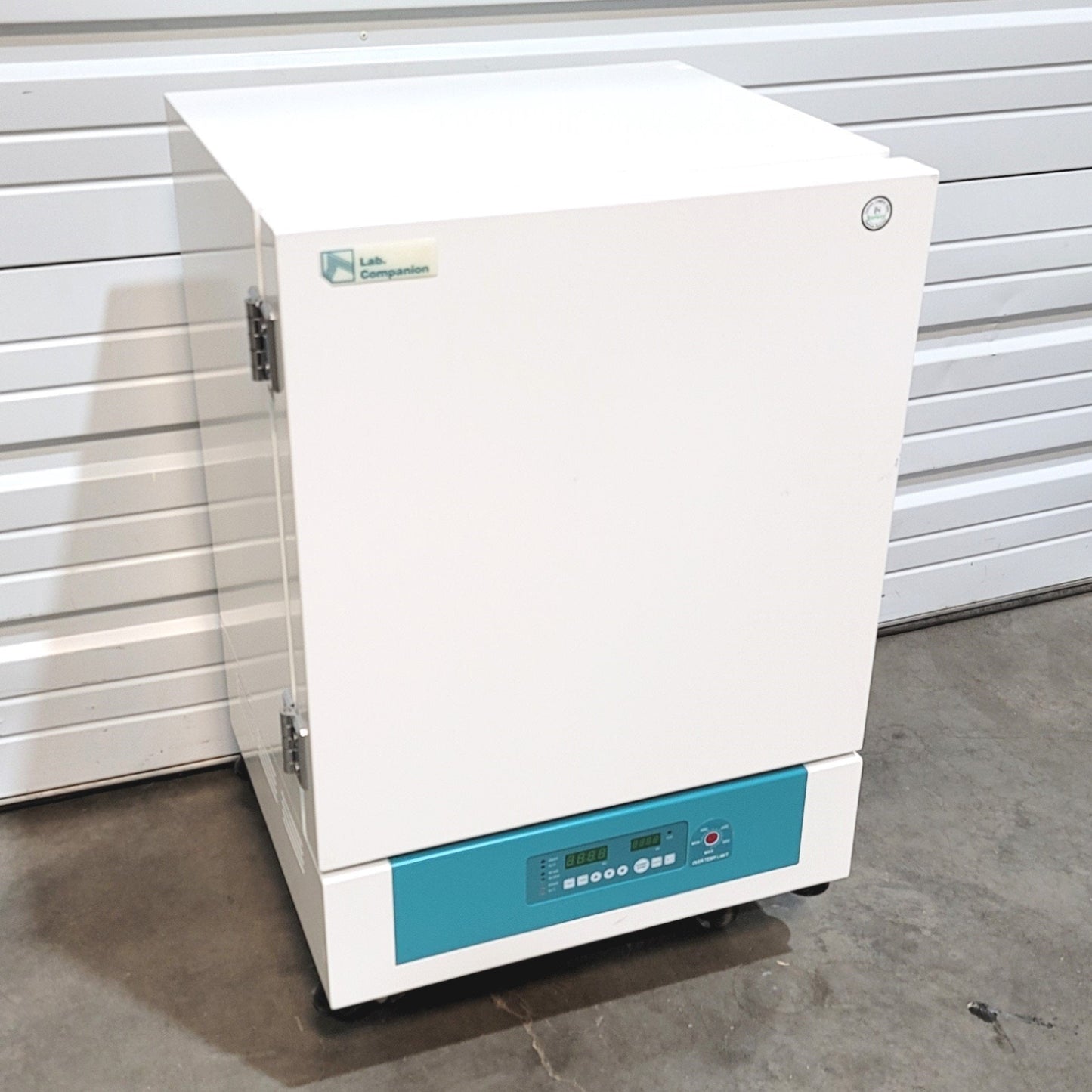 Used Jeio Tech IB-01E Bench Top Incubator 2.3CuFt, Ambient To 60°C, 120VAC 2.1A