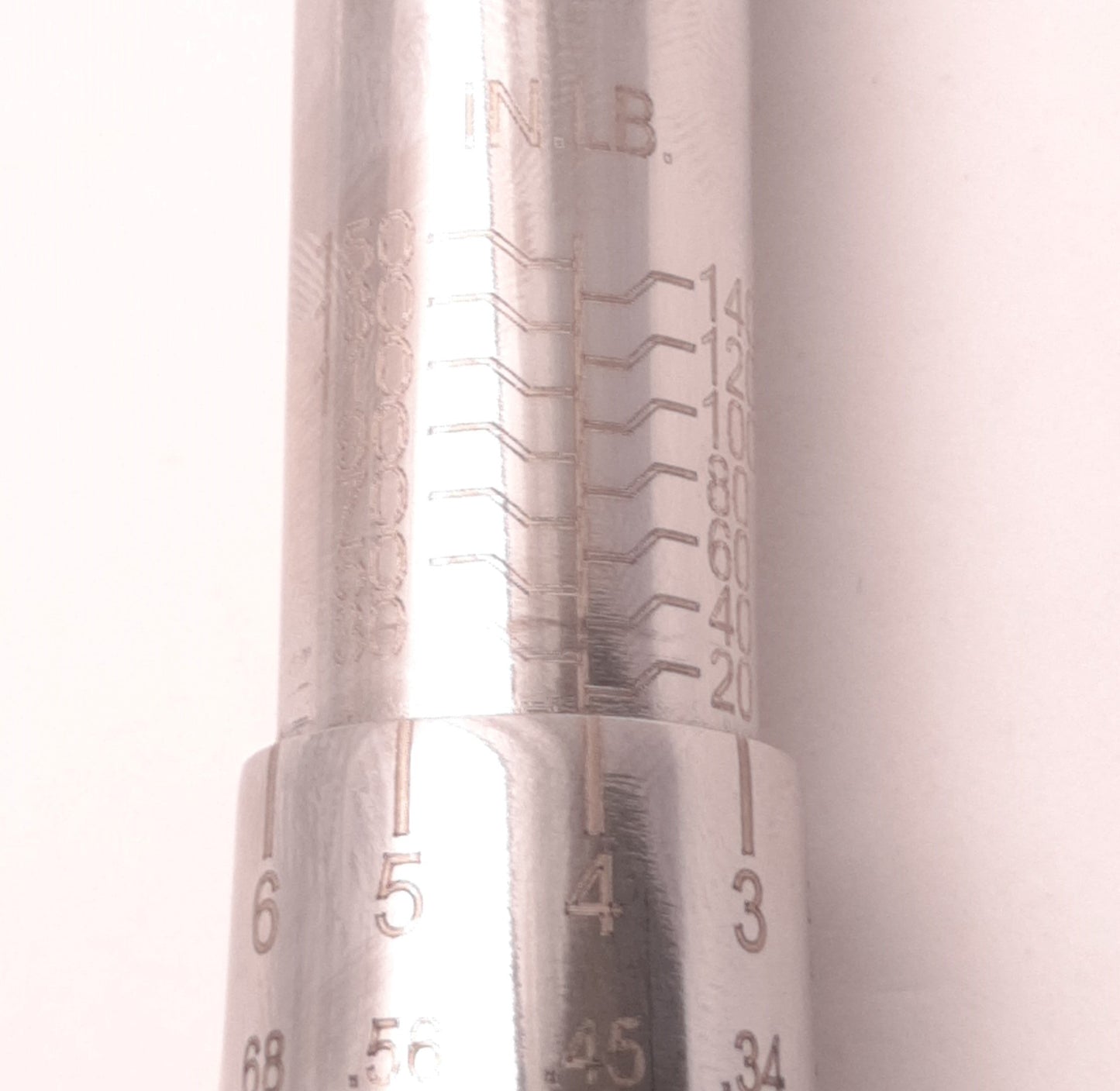 Used CDI 1501MRRH-CDI Dual Scale Torque Wrench 20-150 InLbs, 1/4" Drive Increments: 1