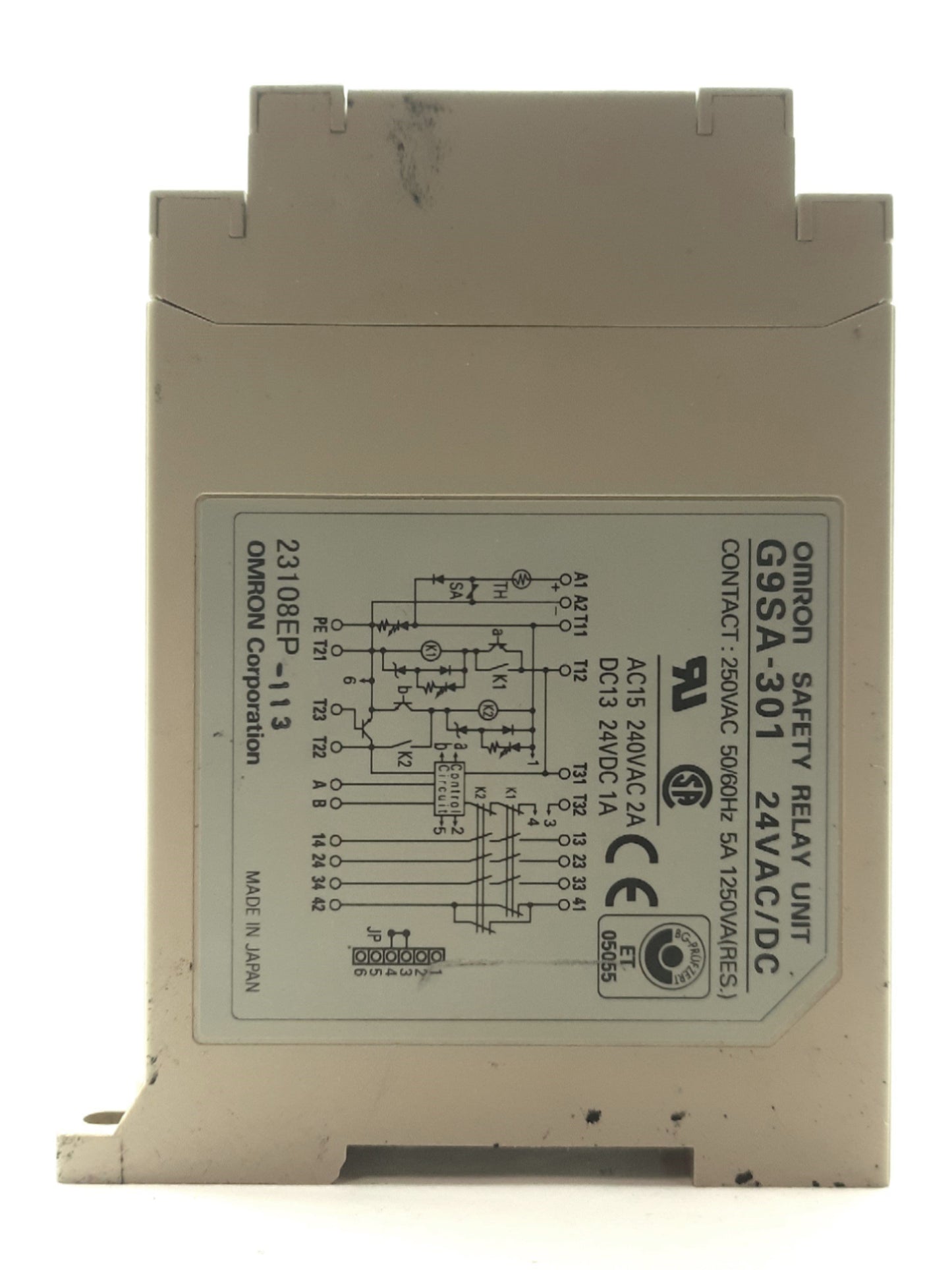 Used Omron G9SA-301 Safety Relay, 3-Pole NO 250VAC 5A, Aux NC, 2x Inputs 24VAC/DC