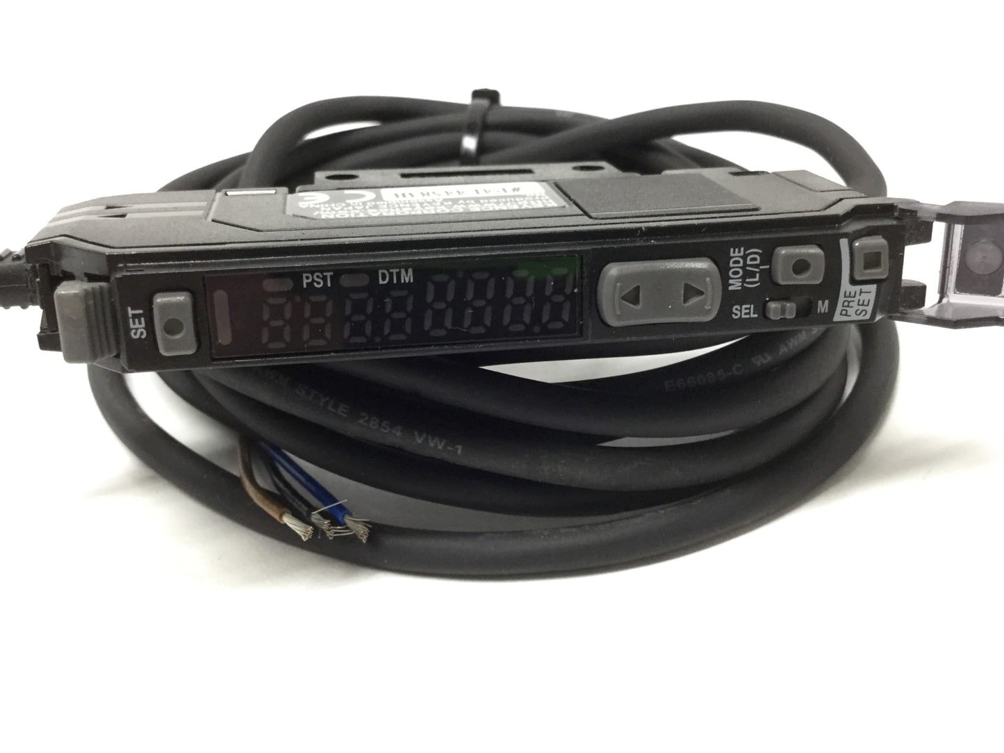 Used Keyence FS-N11N Digital Fiber Optic Sensor Amplifier, 1 Output, NPN, 12-24VDC
