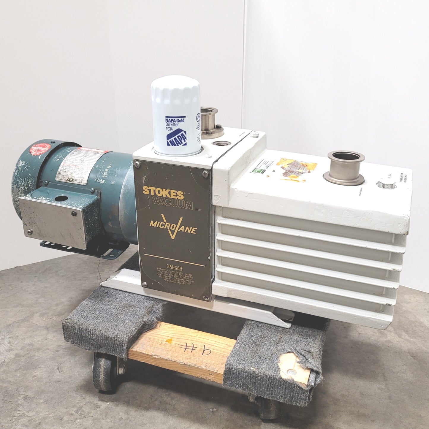 Used Stokes V-013-2 MicroVane Rotary Vane Vacuum Pump 208-230/460VAC 3-Ph, 2Hp, KF40
