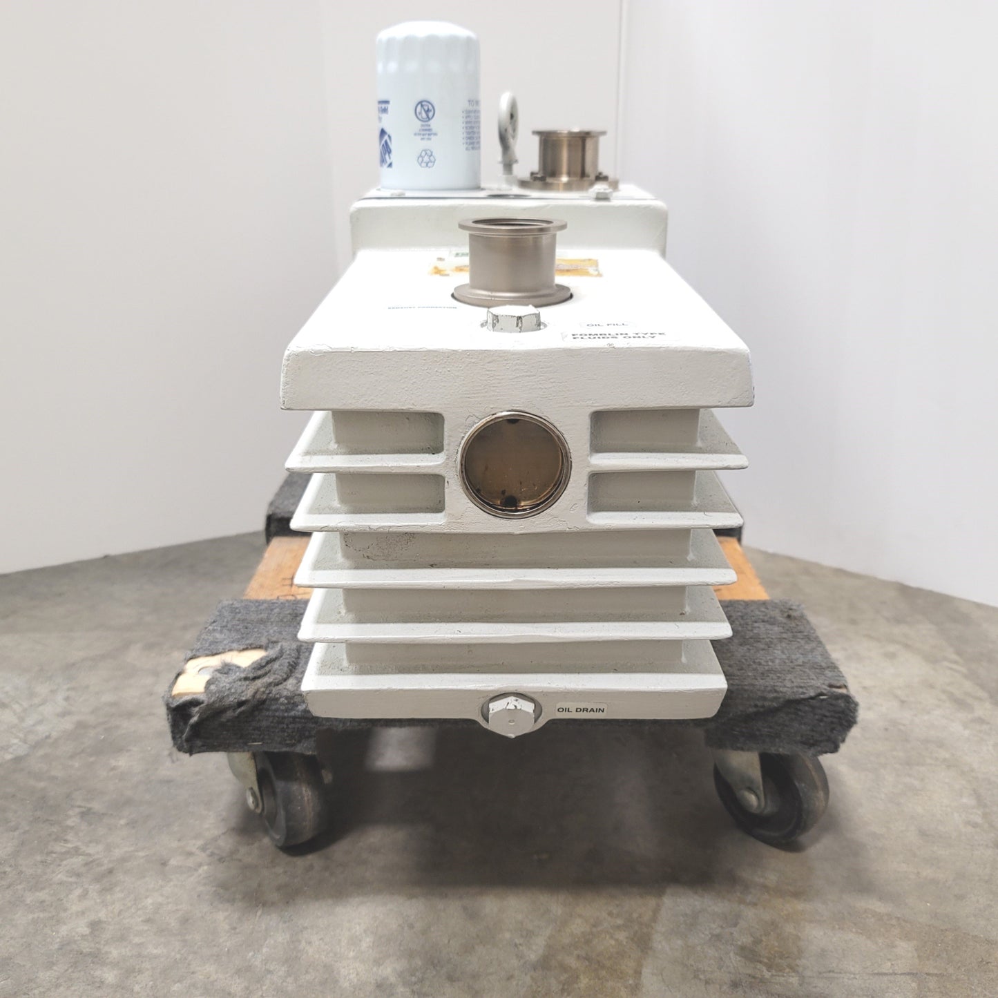 Used Stokes V-013-2 MicroVane Rotary Vane Vacuum Pump 208-230/460VAC 3-Ph, 2Hp, KF40