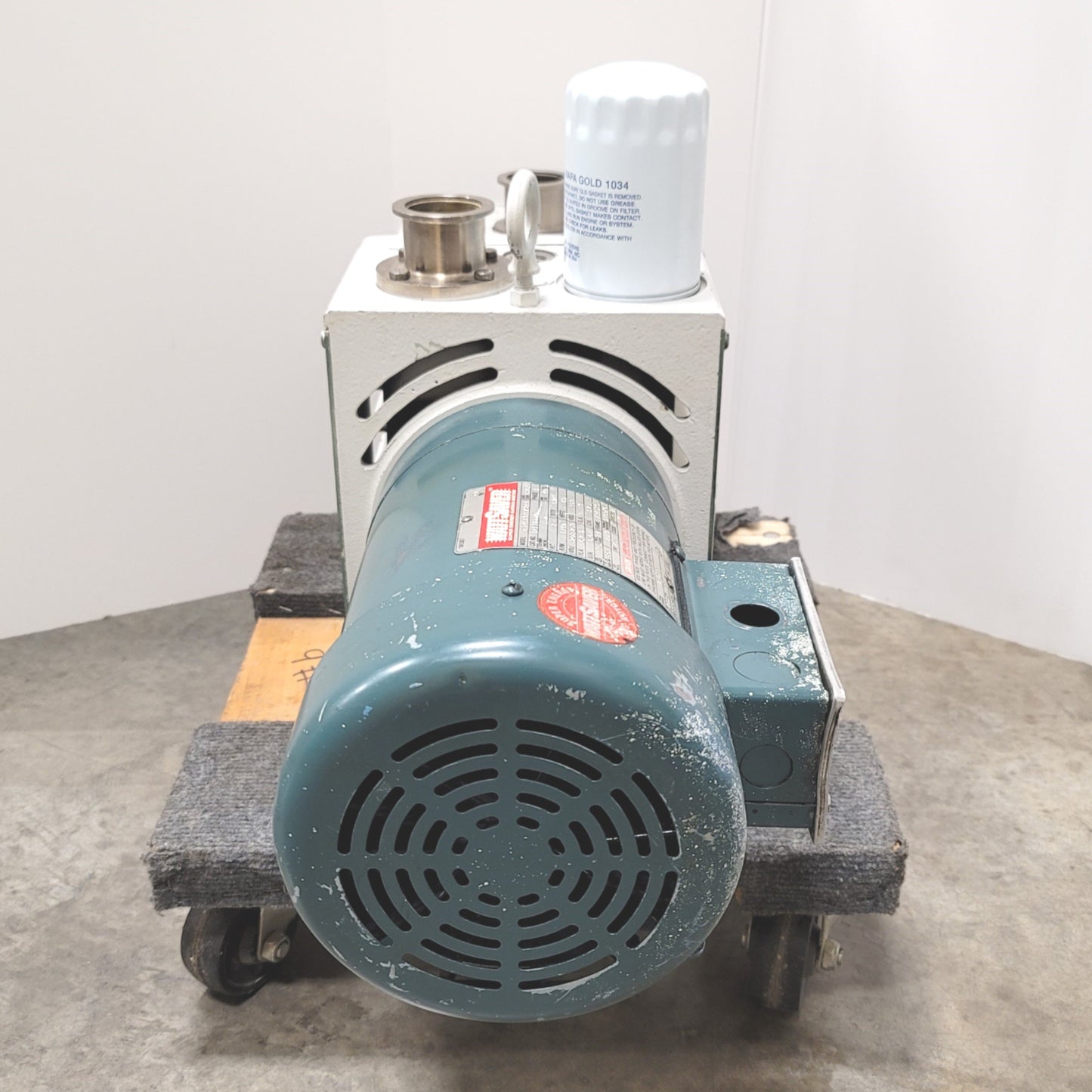 Used Stokes V-013-2 MicroVane Rotary Vane Vacuum Pump 208-230/460VAC 3-Ph, 2Hp, KF40