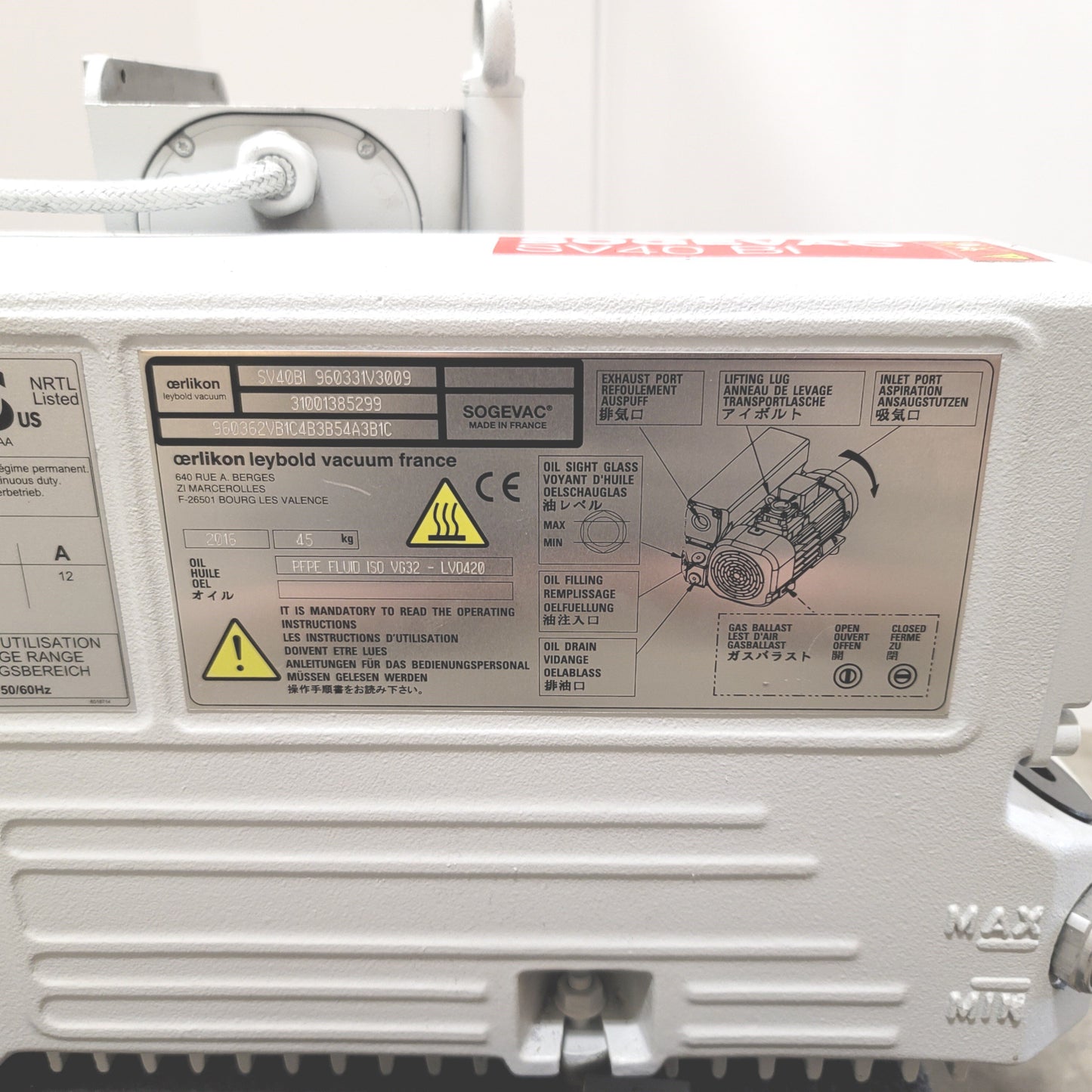 For parts or not working Leybold SOGEVAC SV40 BI Single Stage Rotary Vane Vacuum Pump *For Parts*