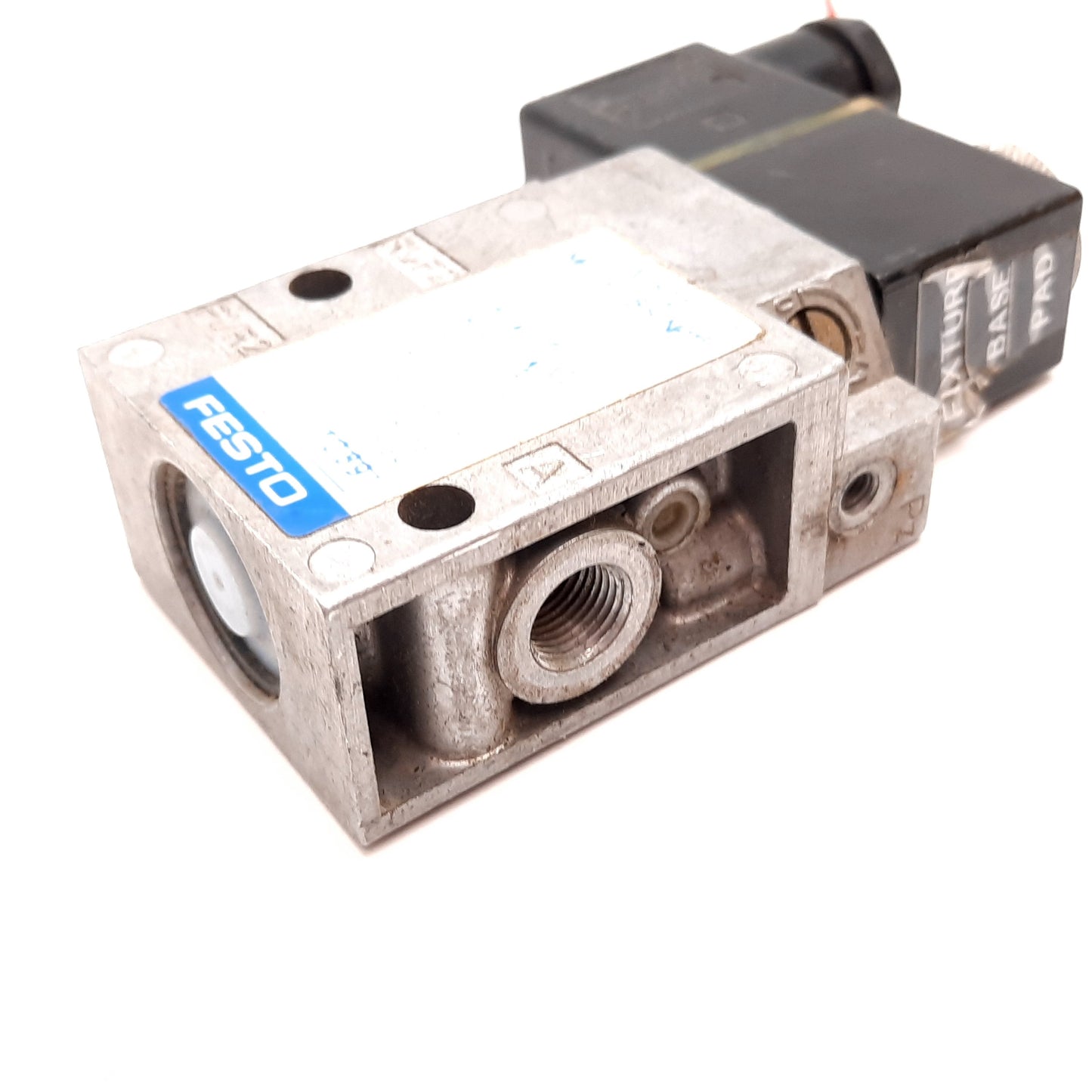 Used Festo MFH-3-1/8-S-NPT Solenoid Valve, 2-Position 3-Way, -0.95 to 10bar, 24VDC