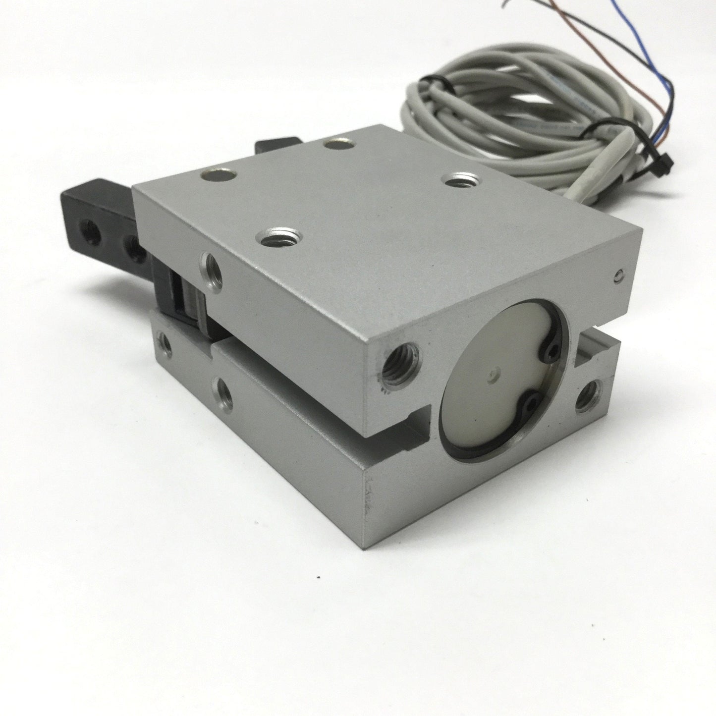 Used SMC MHC2-25S Angular 2-Jaw Pneumatic Air Gripper Spring-Return w/ Auto Switch