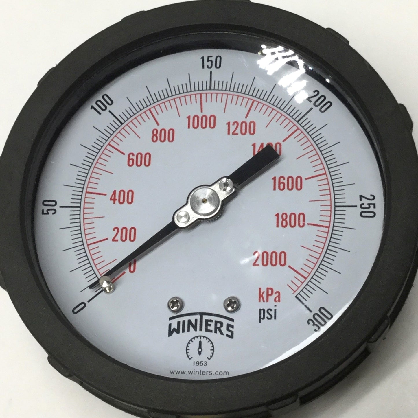 Used Winters PCC607C3Y Industrial Pressure Gauge, 4" Dial, 300psi / 2068kPa, 1/4" NPT