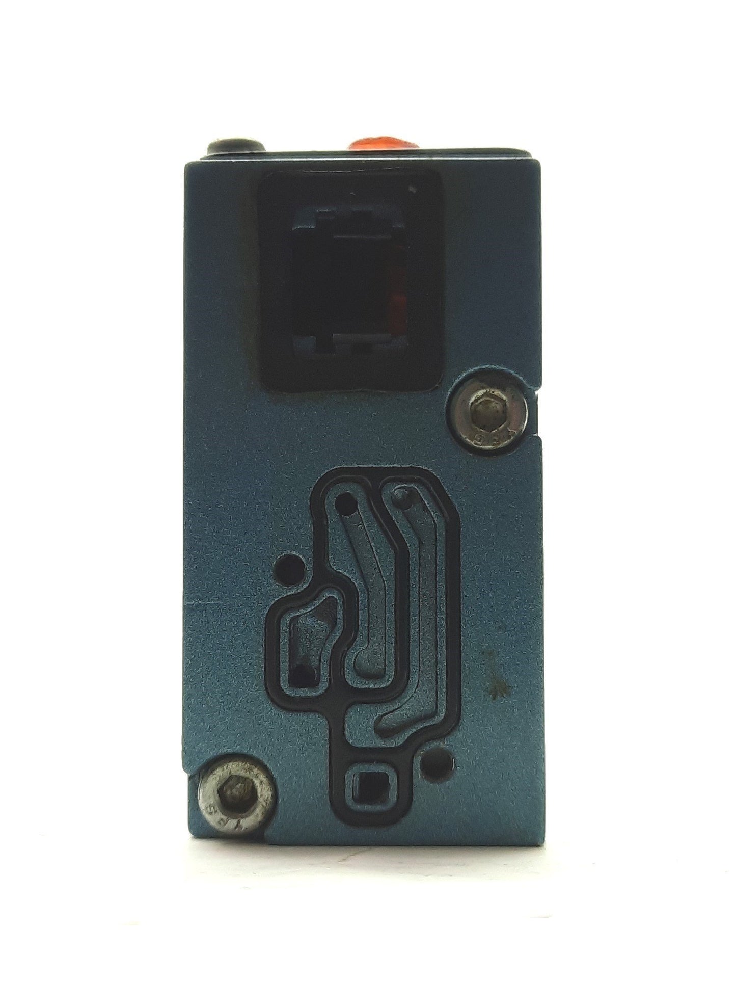 Used MAC Valves 93A-EAB-000-DM-DFBP-2DM Spool Valve 3-Way 30-120PSI Indicator Light