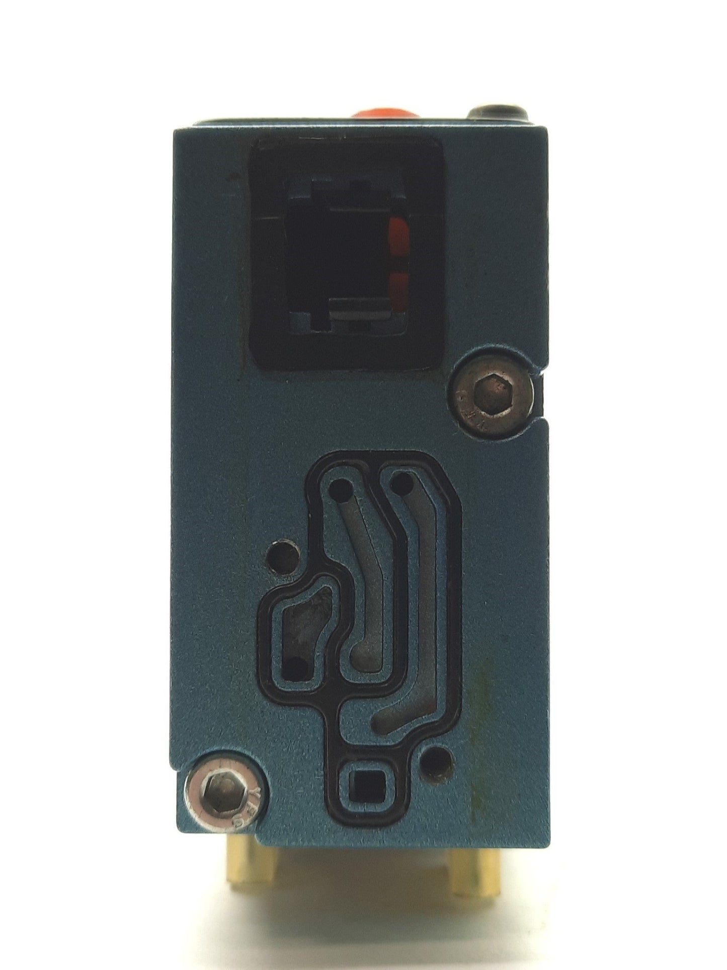 Used MAC Valves 93A-EAB-000-DM-DFBP-2DM Spool Valve 3-Way 30-120PSI Indicator Light