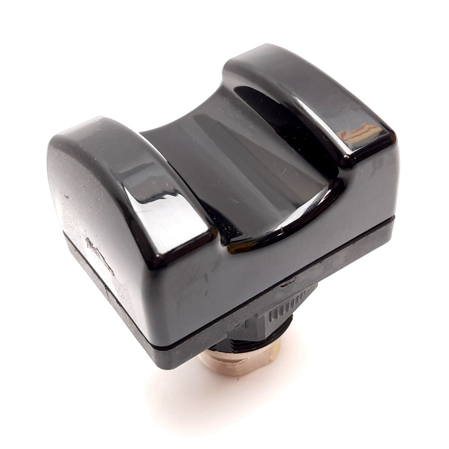 Used Banner OTBVR81QD Momentary Action Optical Touch Button Switch 20-30V AC/DC, SPDT