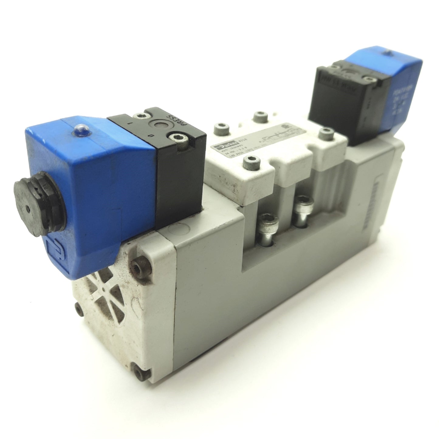 Used Parker H25VXXG0B9D Double Solenoid Valve, 4-Way 3-Position, 2.8Cv, 24VDC