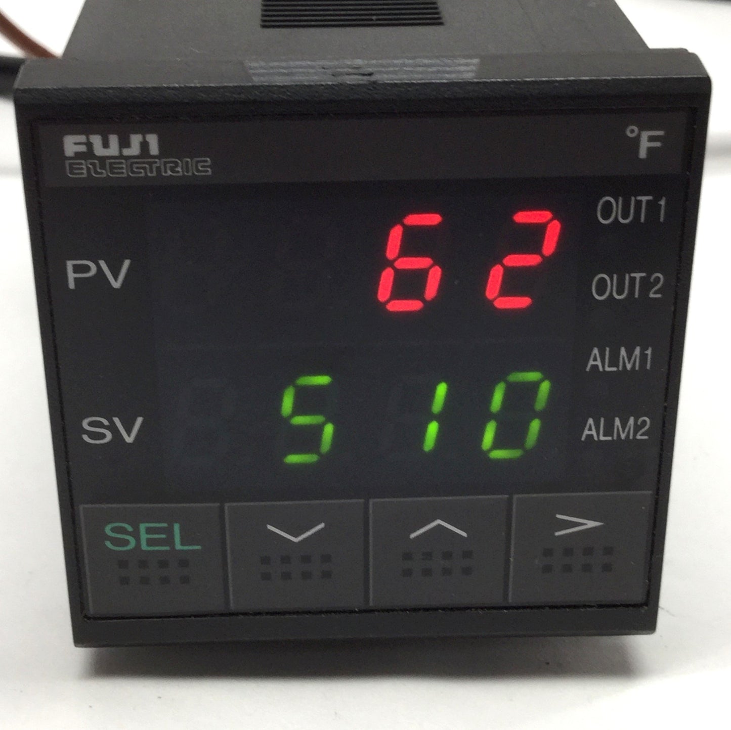 Used Fuji Electric PYX4MEY1-222YF Temperature Controller, Multi-Input, 100-240VAC