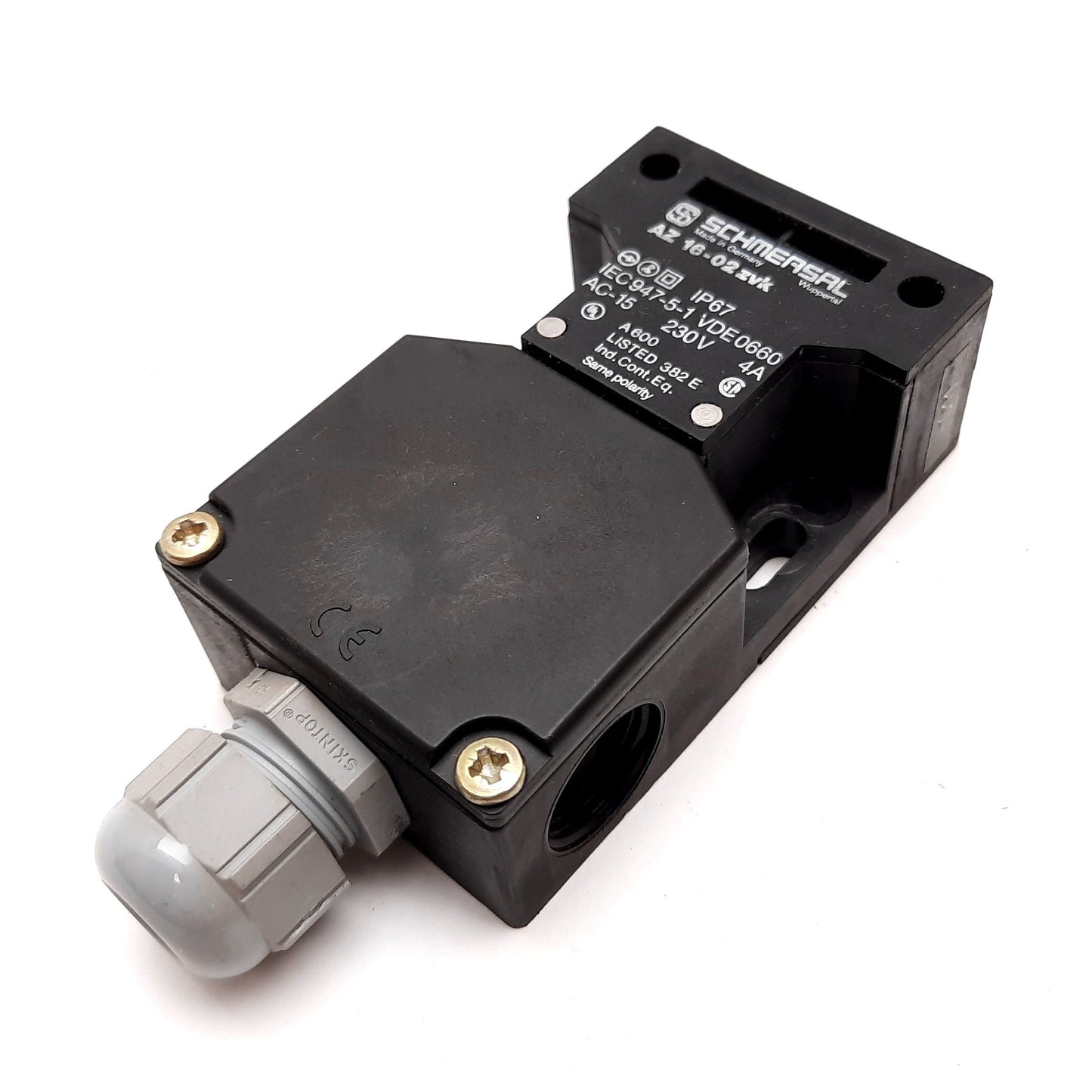 Used Schmersal AZ16-02zvk Safety Switch, 2x N/C Contacts, Rating: 230VAC 4A