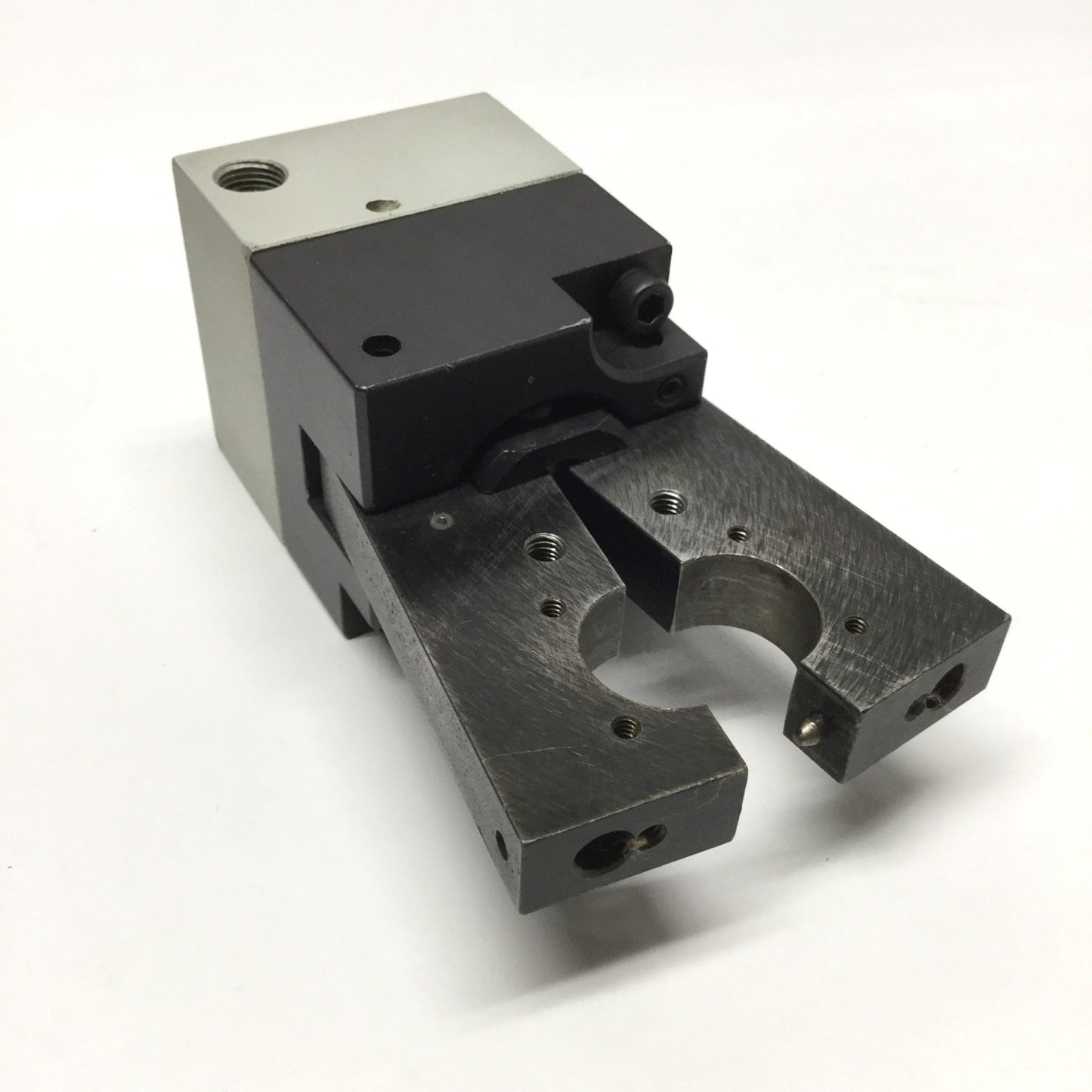 Used Compact SG162-2 HTV High Temp Angular Air Gripper, 2-Jaw, 1-5/8" Bore, 1/8" NPT