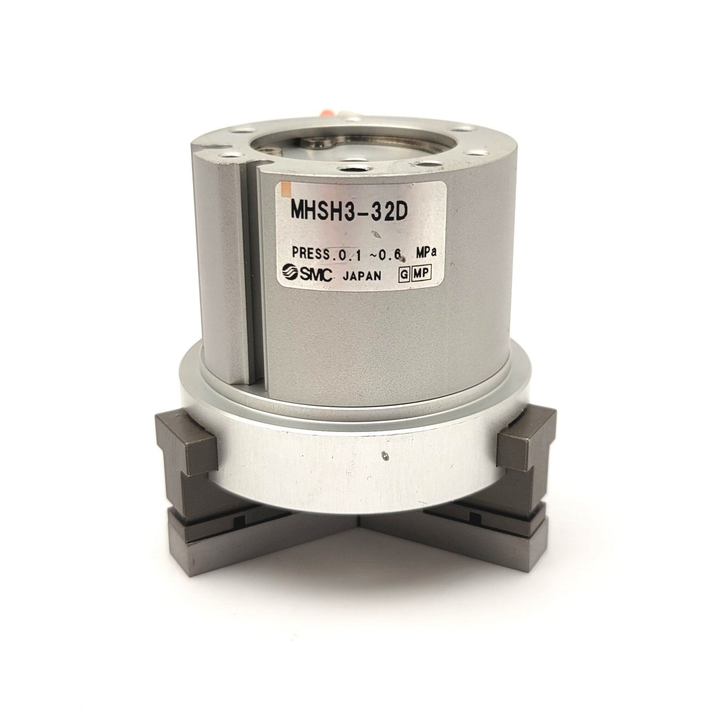 Used SMC MHSH3-32D 3-Finger Pneumatic Gripper 8mm Stroke, 32mm Bore, 62N, .1-.6MPa
