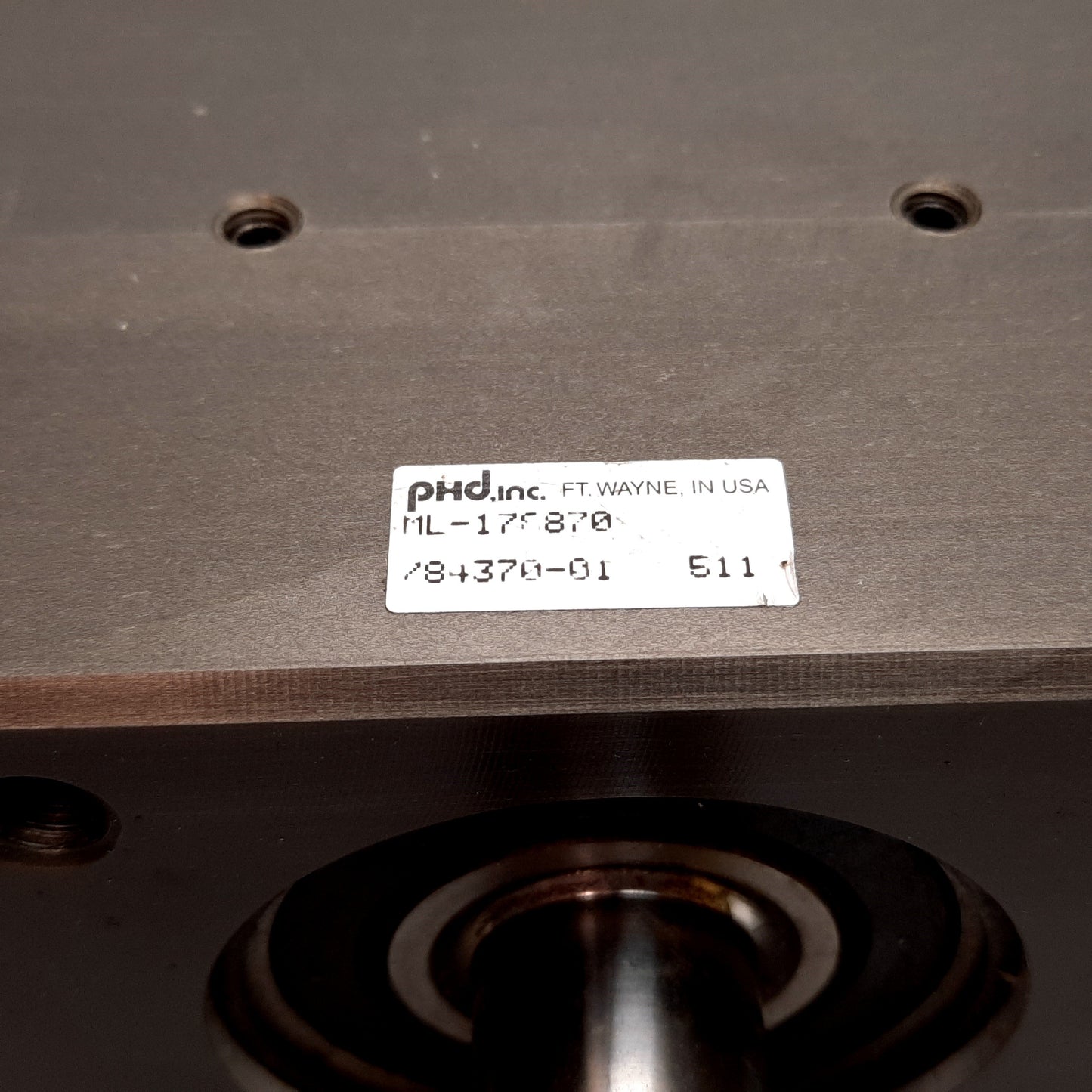 Used Phd ML-178870 Rotary Actuator, Rotation: 180°, Shaft: 7/8", Ports: 1/4" NPT