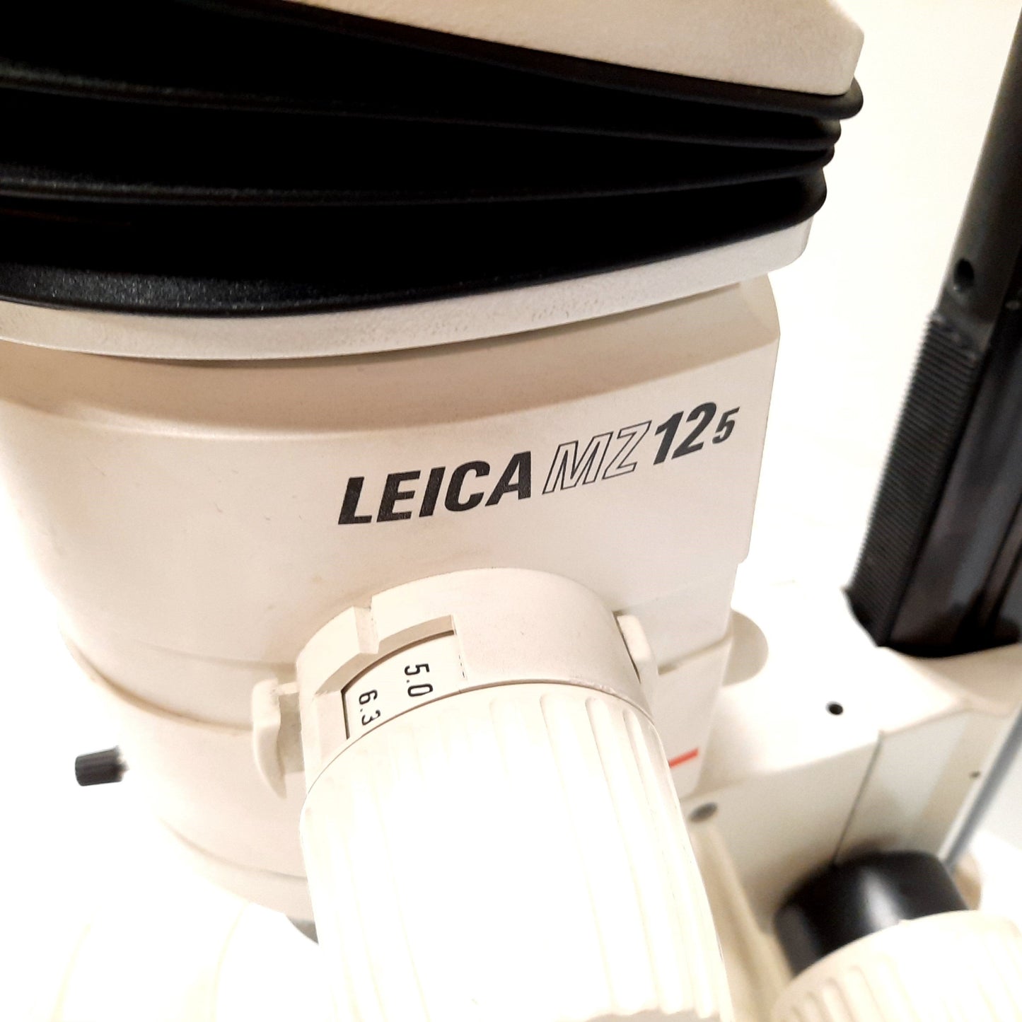Used Leica MZ12.5 Zoom Stereo Microscope, Zoom Range: 12.8:1 to160:1, 16x/14B Oculars