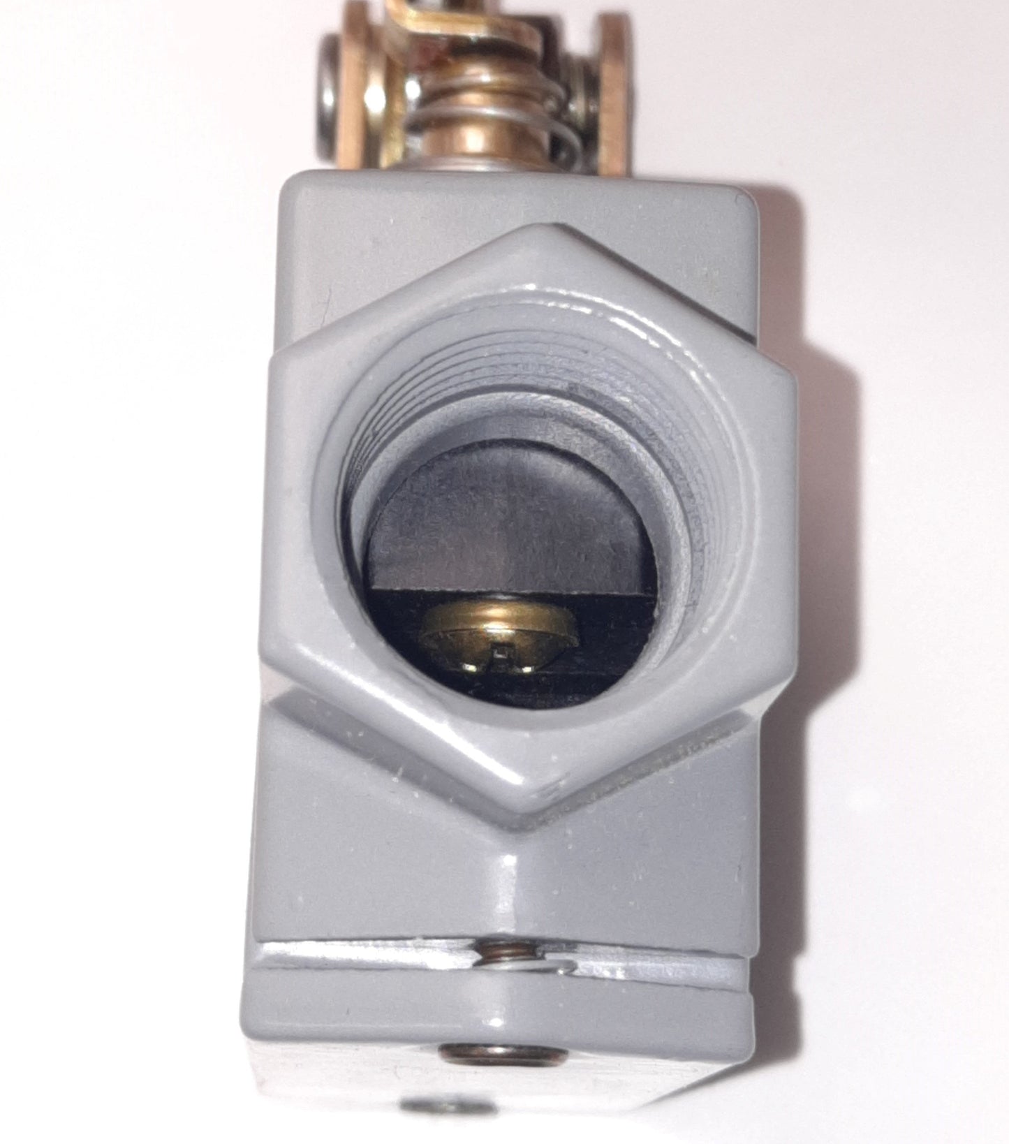 Used Mcgill 1502-0750 Roller Lever Switch 600v AC 250v DC, 2.5-6.68N , SPDT