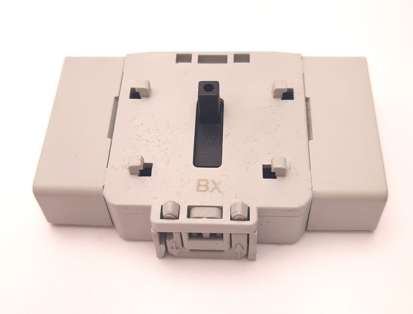 Used Sprecher & Schuh LE7-32-NP Auxiliary Contact For Use With LE-32