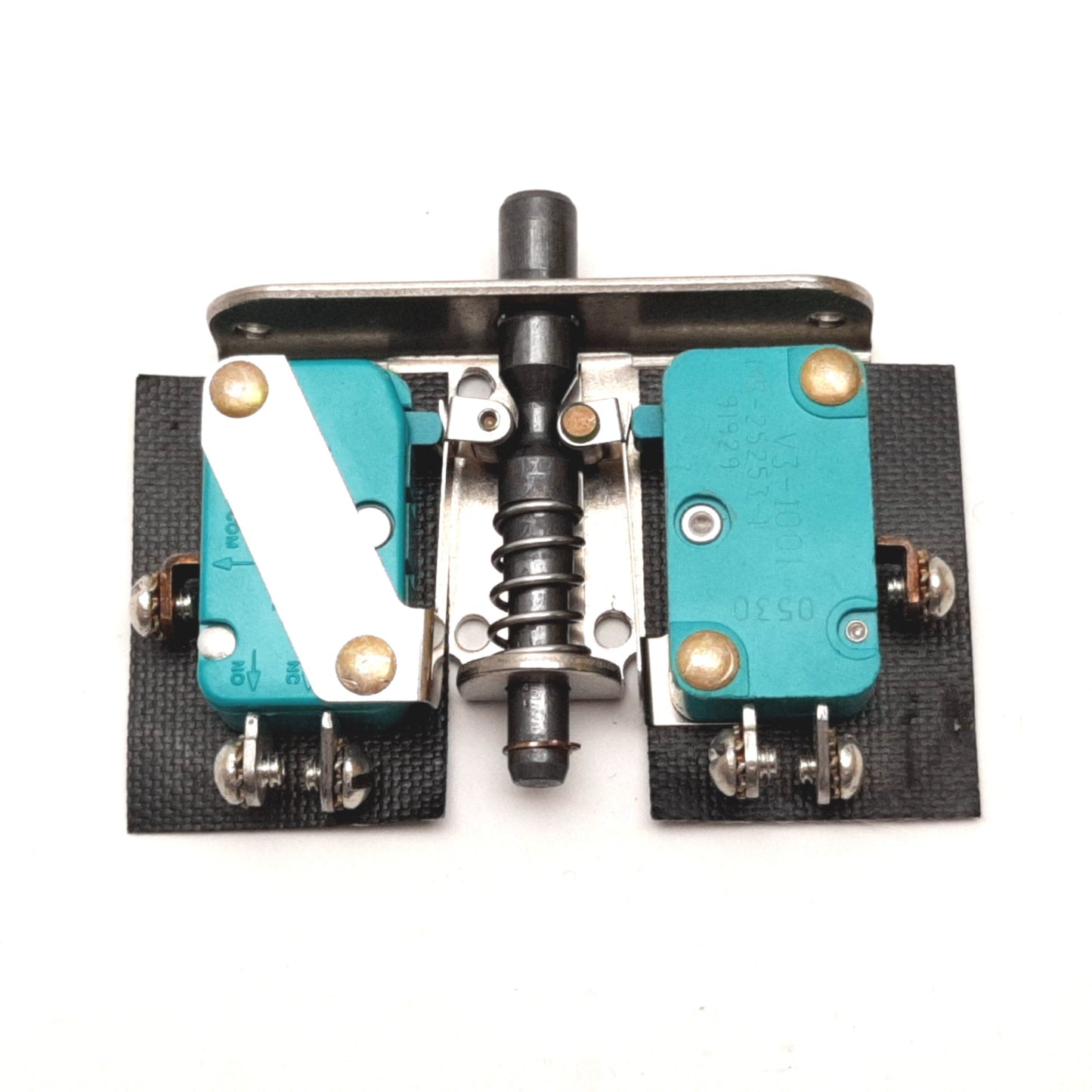 Used Micro Switch MS16106-5 Safety Interlock Switch, NC/NO DPDT, 10A, 125VAC 250VDC