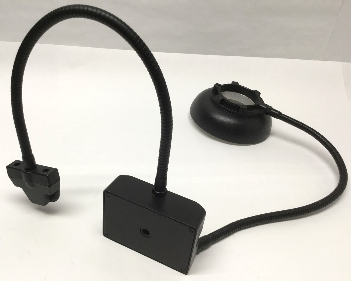 Used Leica LED3000 DI 10450660 Microscope LED Diffuse Gooseneck Ringlight Illuminator