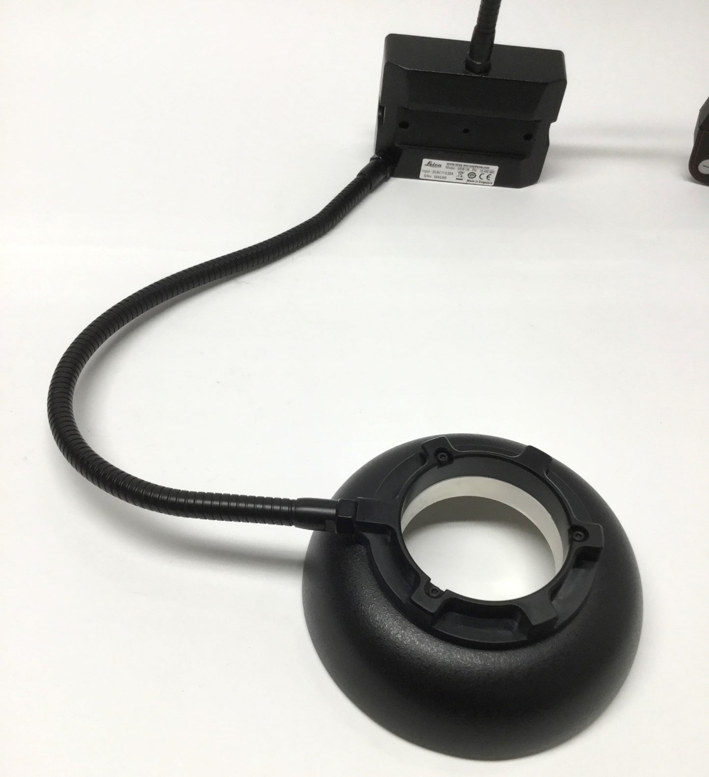 Used Leica LED3000 DI 10450660 Microscope LED Diffuse Gooseneck Ringlight Illuminator