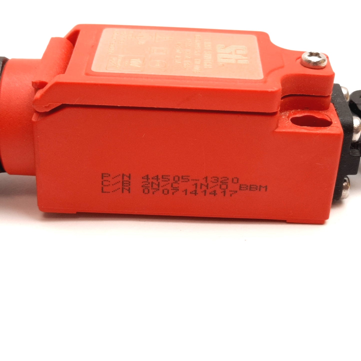 Used STI 44505-1320 Safety Limit Switch, 3PST, Rating: 240V 3A, Roller Actuator