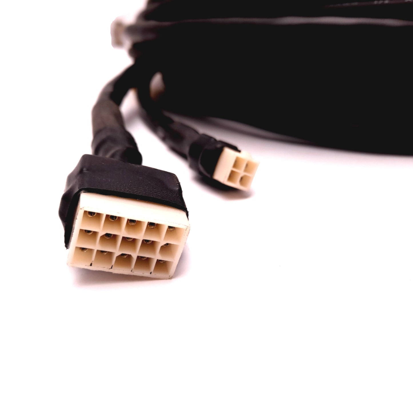 Used Belden XUFTS-025/XEFTS-025 Motor Feedback Cable 810861-25 Mate-N-Lok Connect