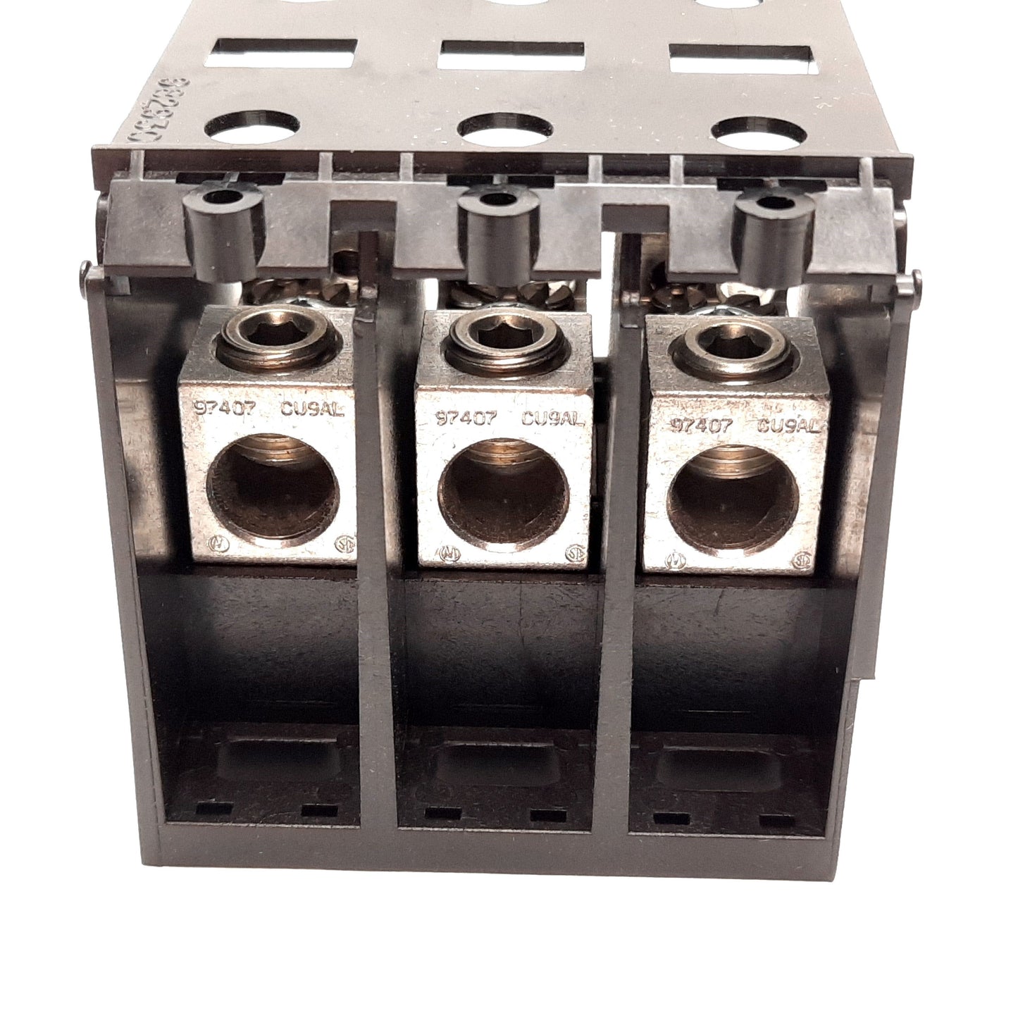 Used Marathon 1323570 CH Power Distribution Block, 3-Pole, 1-Line 4-Load, 175A 600V