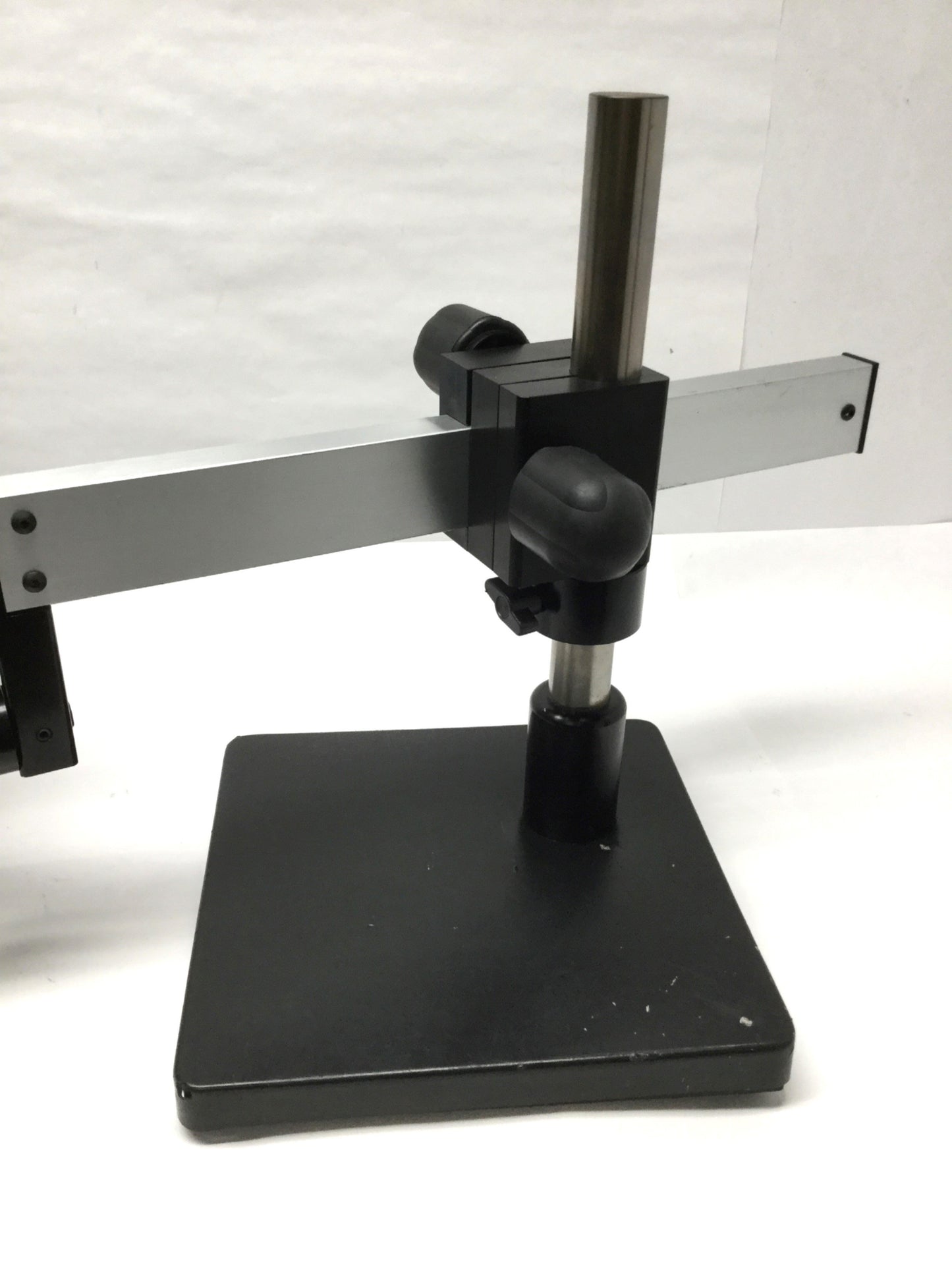 Used Nikon SMZ745T Stereo Microscope 0.67x-5x Zoom w/Focus Mount & 10x/22 Eyepieces