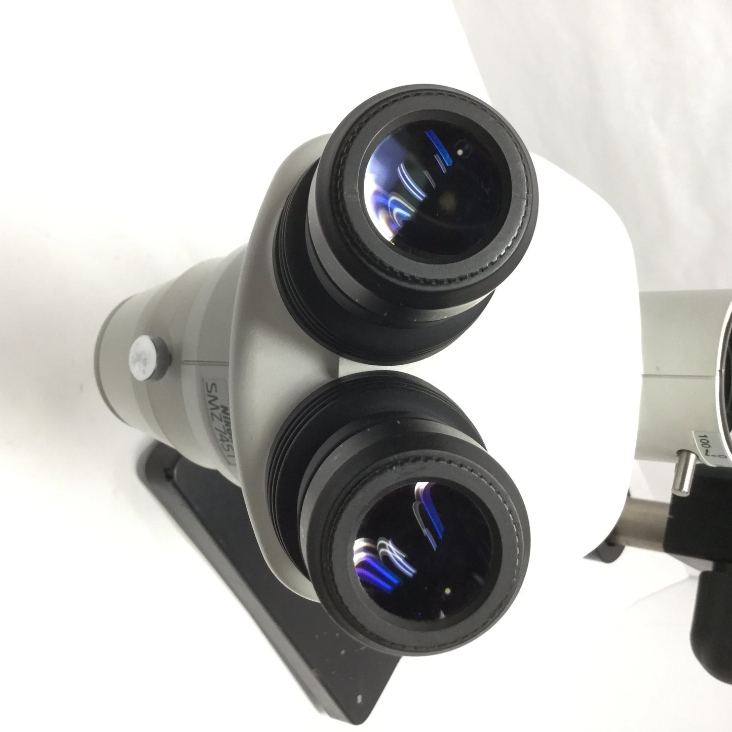 Used Nikon SMZ745T Stereo Microscope 0.67x-5x Zoom w/Focus Mount & 10x/22 Eyepieces