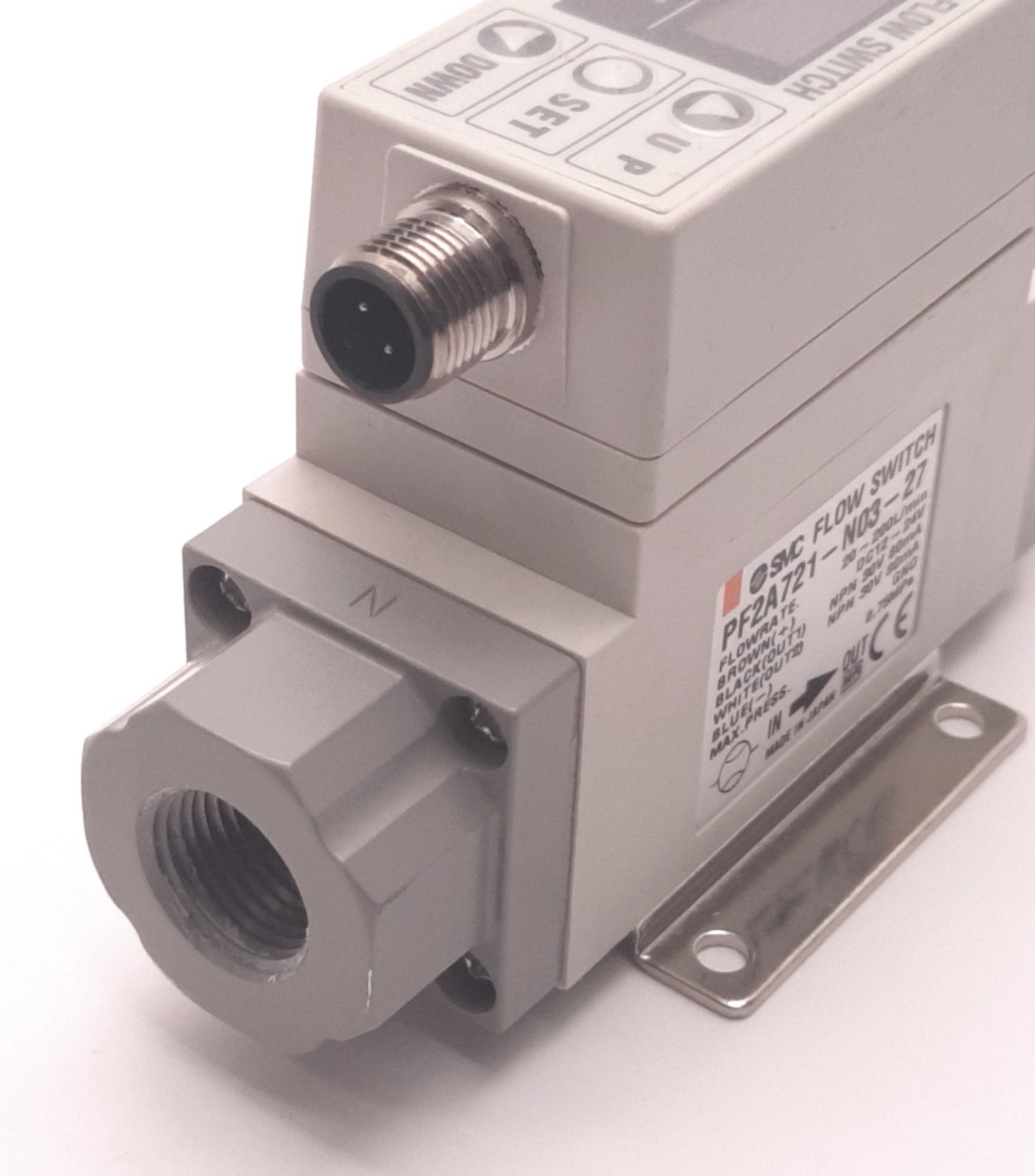 Used SMC PF2A721-N03-27 Digital Air Flow Sensor, 3/8" NPT, 200L/Min Max, NPN 2 Output