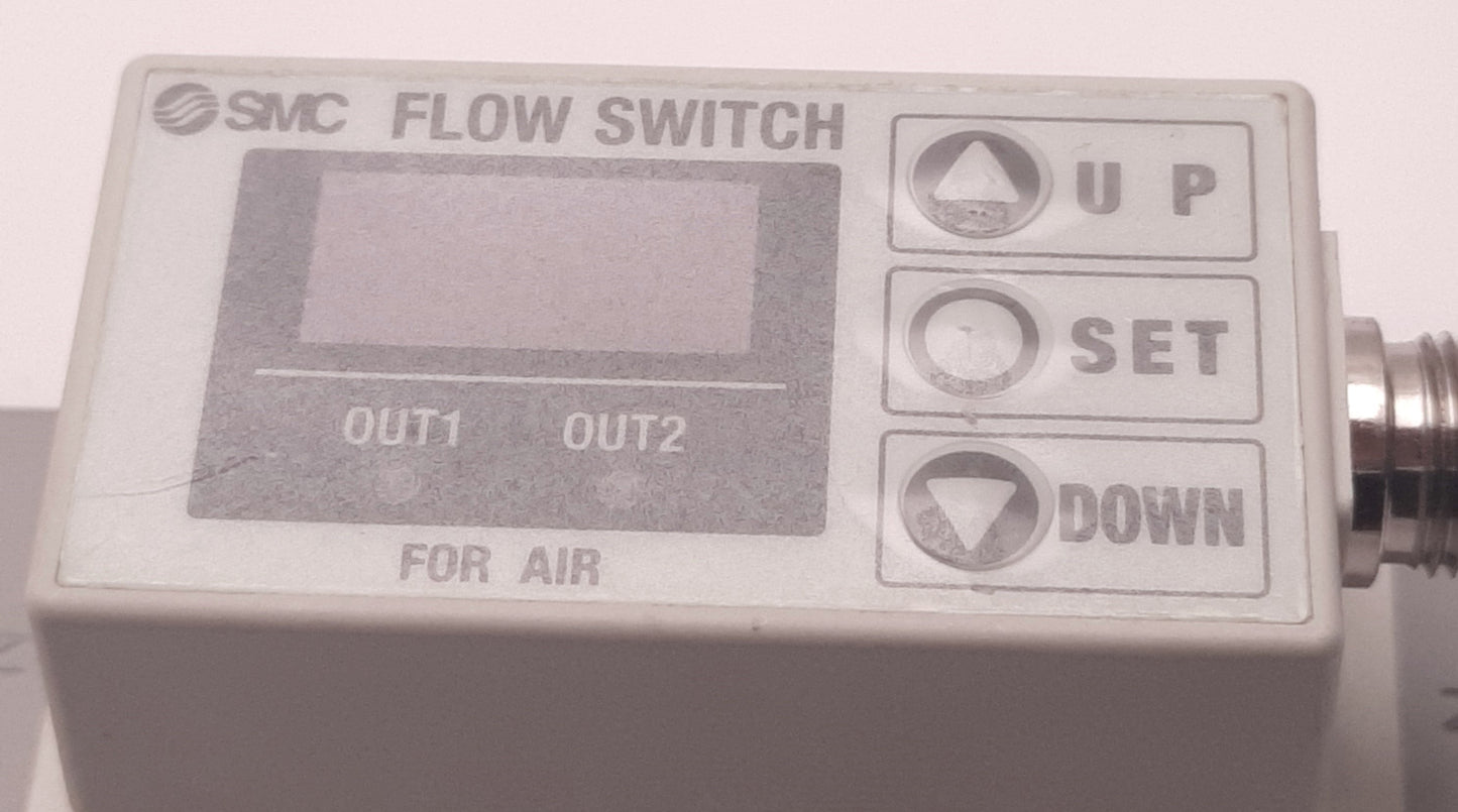 Used SMC PF2A721-N03-27 Digital Air Flow Sensor, 3/8" NPT, 200L/Min Max, NPN 2 Output