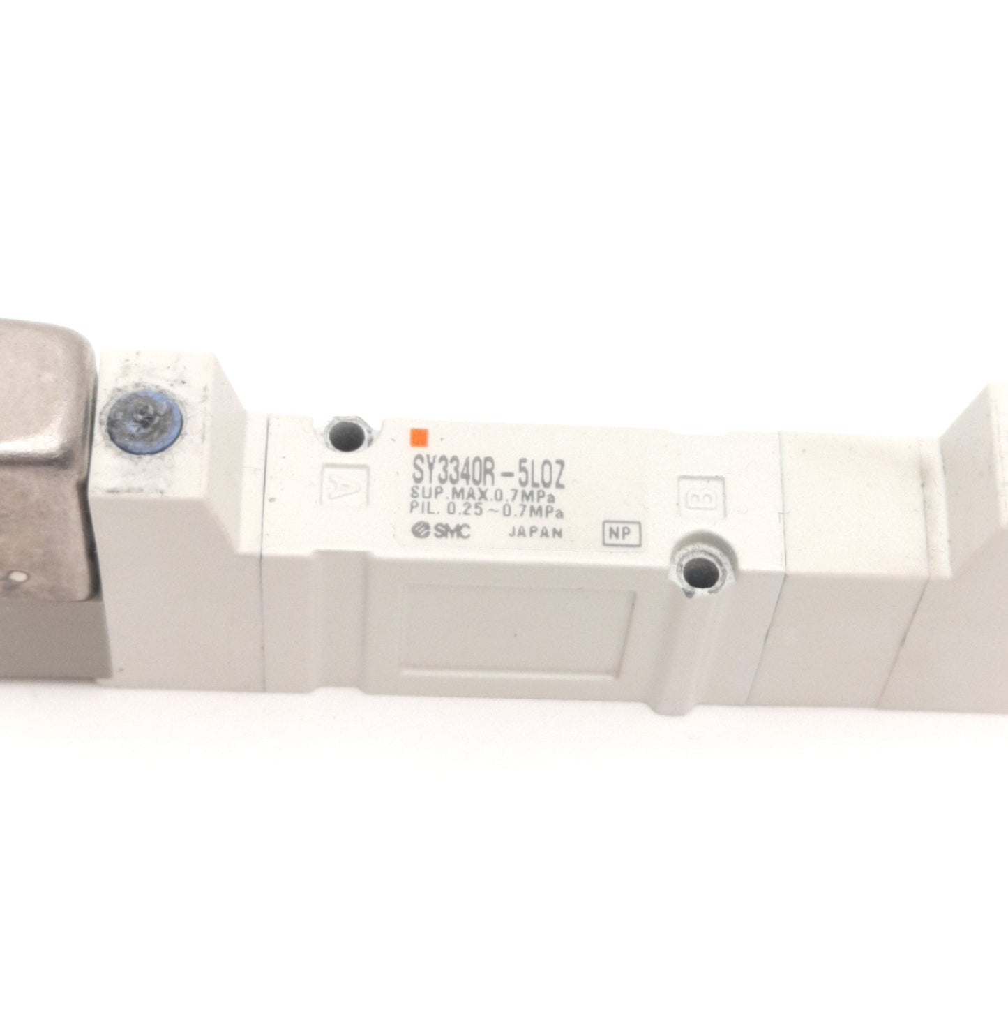 Used SMC SY3340R-5LOZ Double Solenoid Valve, 3-Position 5-Port, 24VDC, 0.7MPa Max