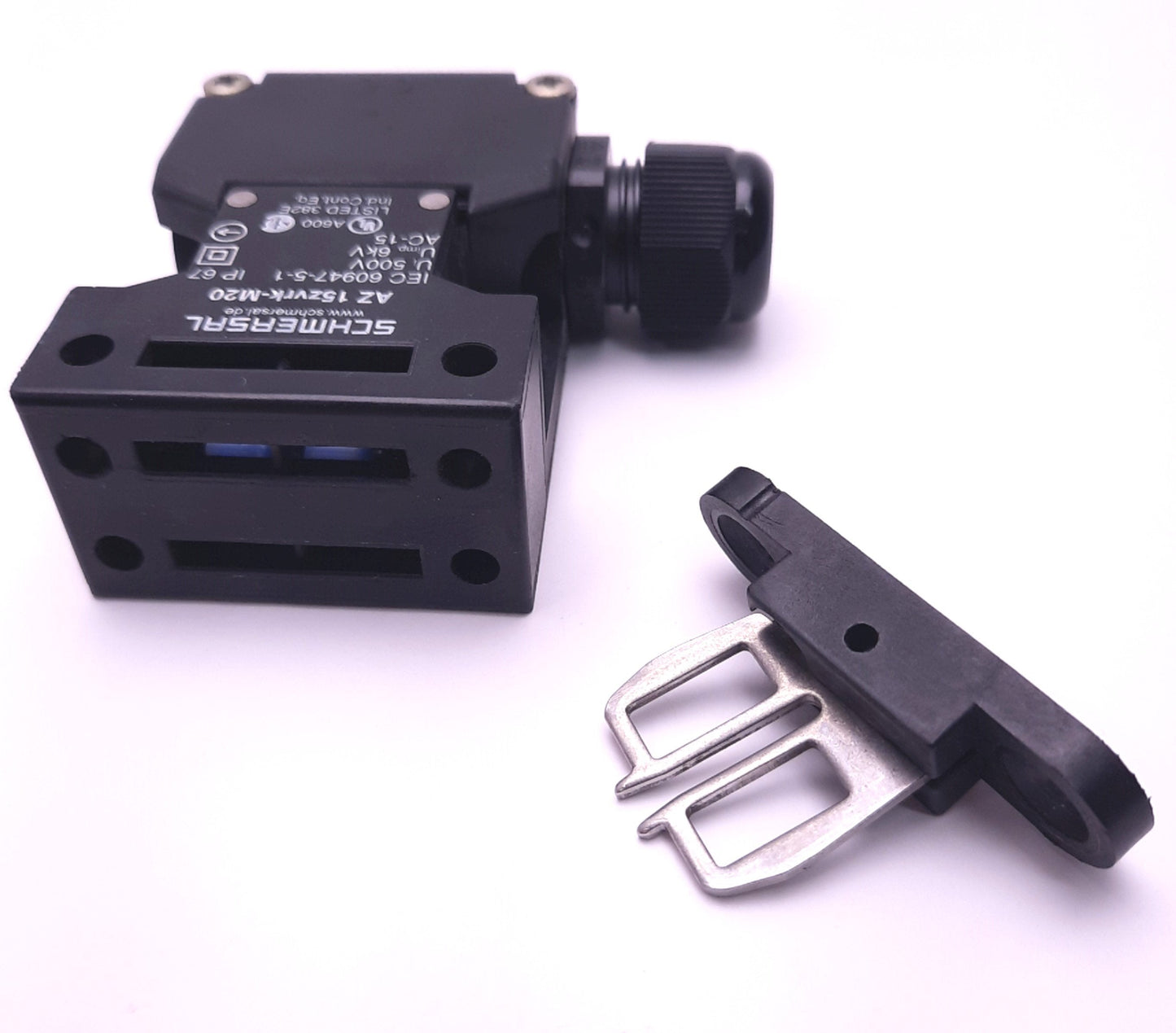 Used Schmersal AZ 15ZVRK-M20 Safety Interlock Switch 1NC, 230VAC/24VDC 4A, 30N