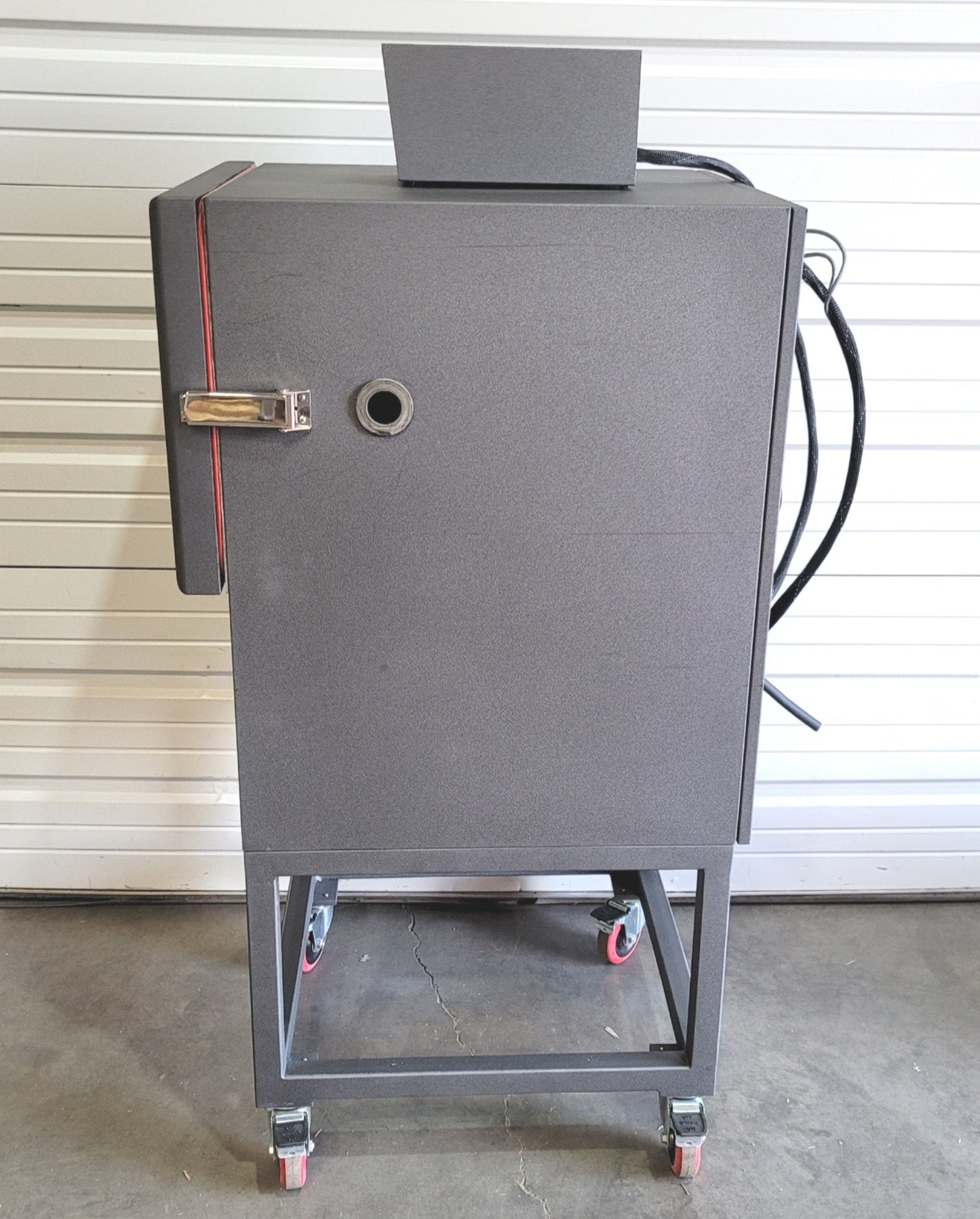 Used Sigma Systems XM58gMMED02 Environmental Chamber 2 CuFt -30°C To 200°C 208VAC 1Ph