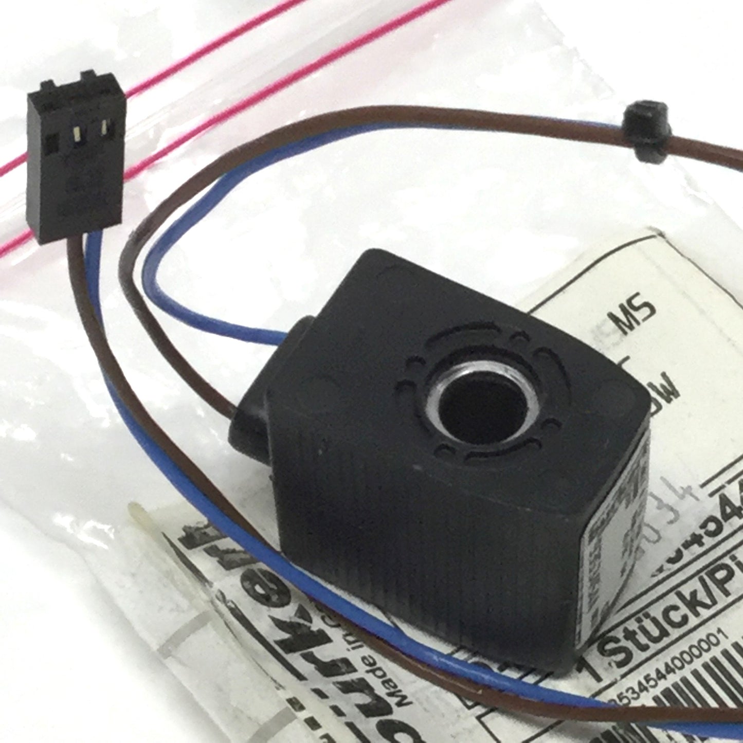 New – Open box Burkert 6011 A 1,6 FKM M5 Plunger Valve Replacement Solenoid Coil 24V AC/DC 6W