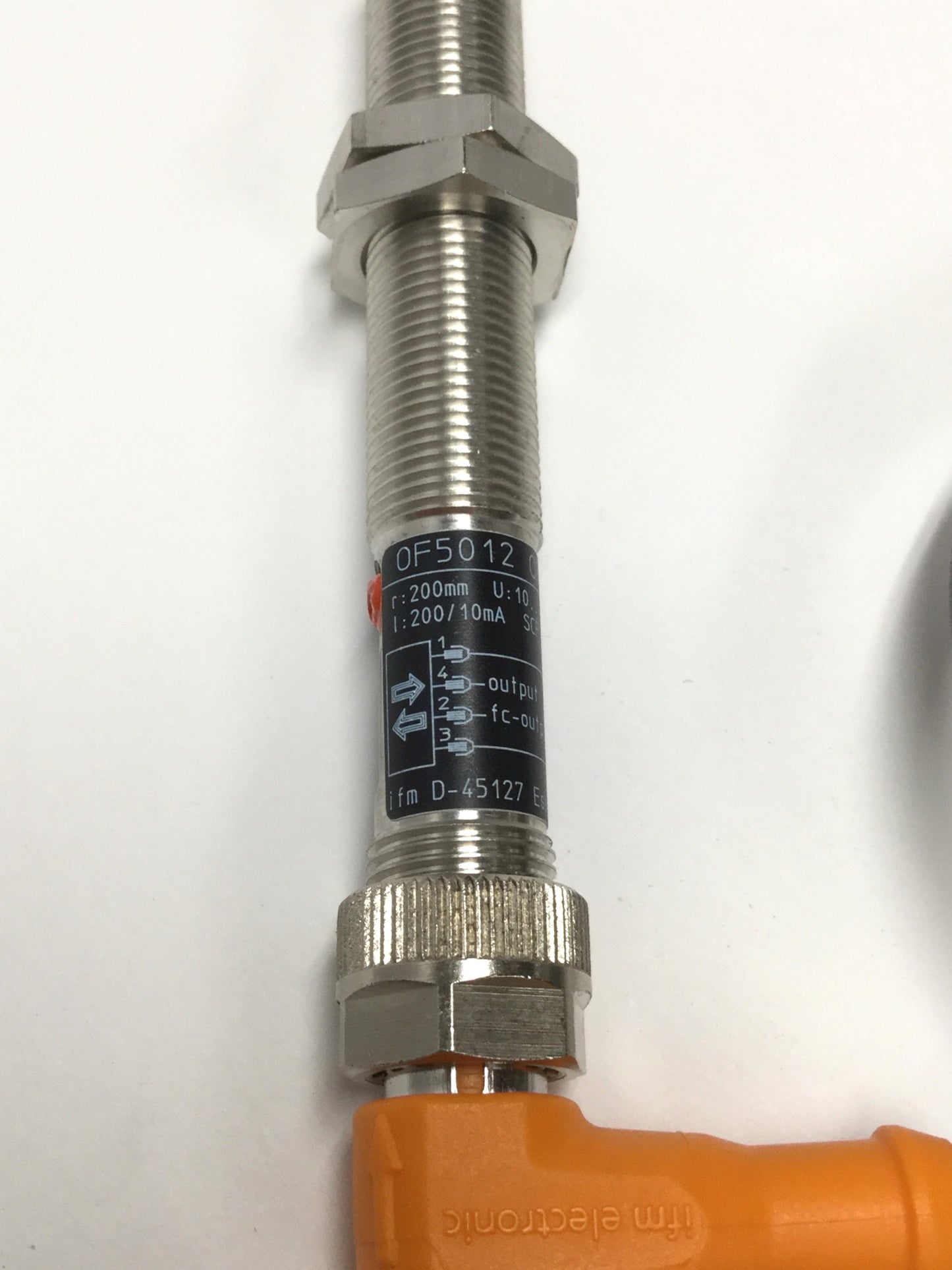 Used IFM OF5012 OFT-FPKG/US Infrared Diffuse Reflection Sensor, 200mm, 10-36VDC PNP