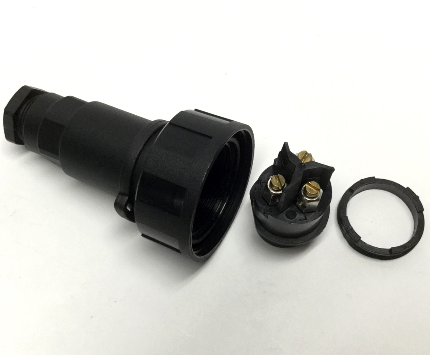 New – Open box Bulgin PX0731/S Buccaneer Flex Cable Connector Circular Socket 3-Pole, IP68, 10A