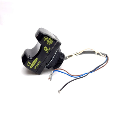 Used Banner OTBVP6 Opto-Touch Optical Button, Momentary Action SPDT PNP, 10-30VDC