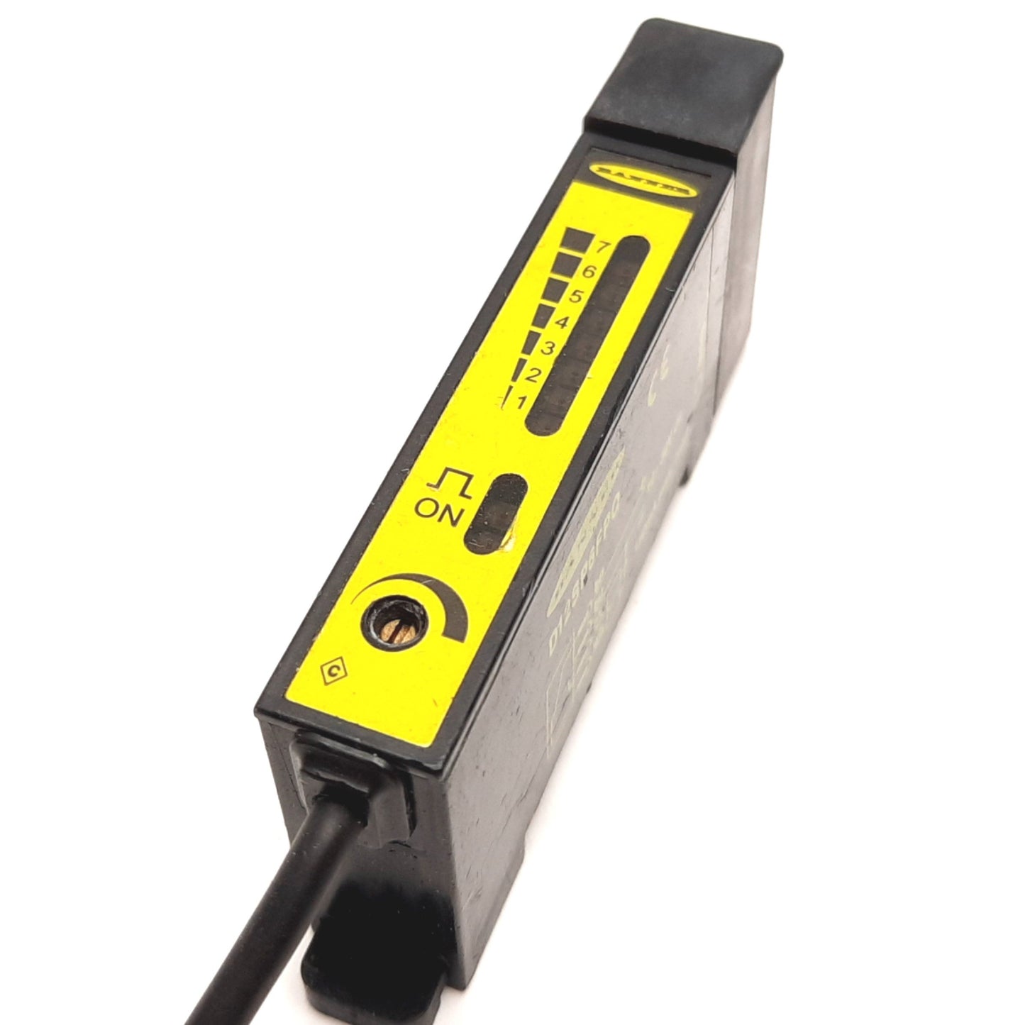 Used Banner D12SP6FPQ Fiber Optic Sensor Amplifier, 10-30VDC, PNP, 4-Pin M12 QD