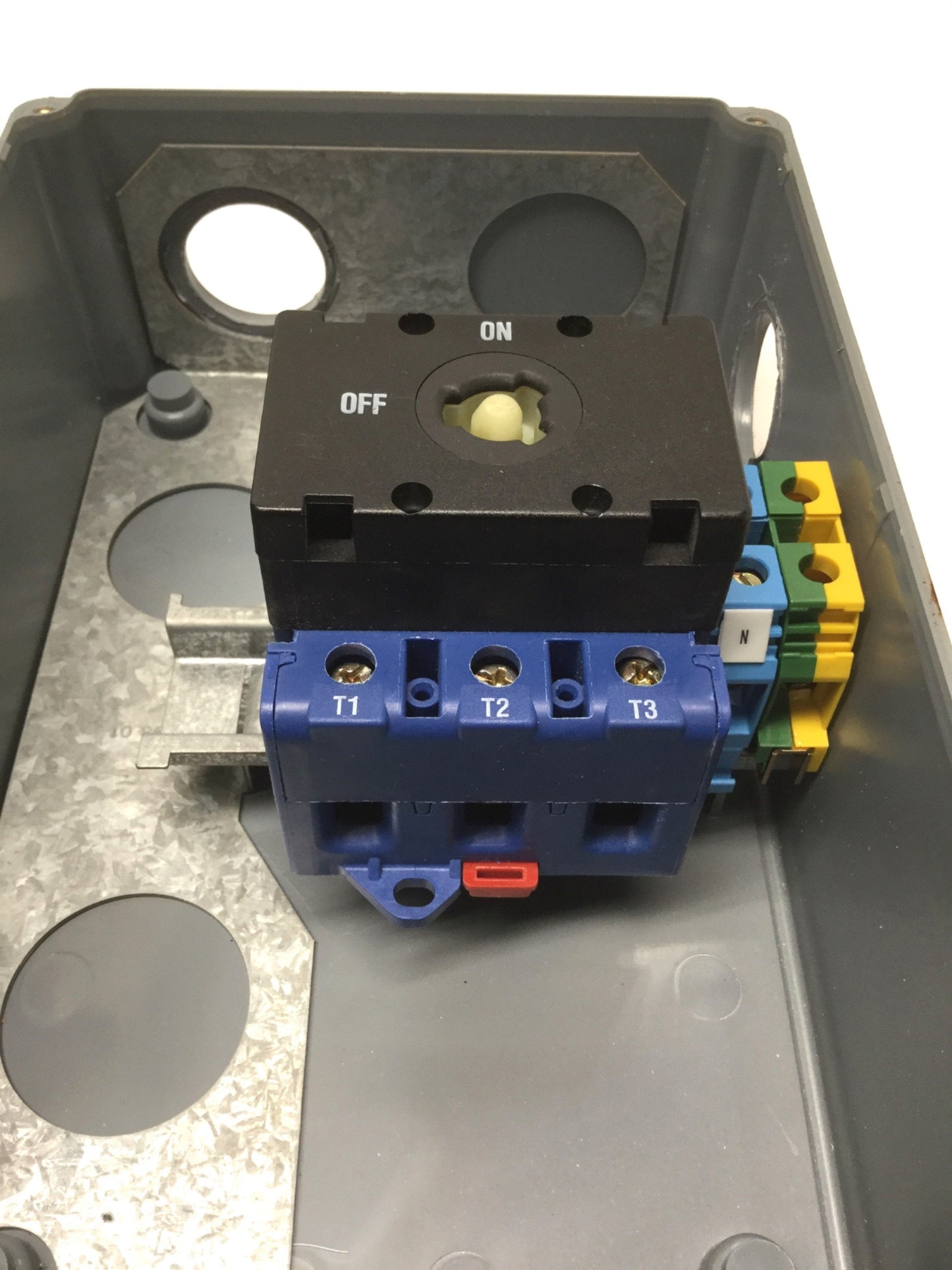 Used Hubbell HBLDS6 Circuit-Lock Disconnect 3-Pole 600VAC *Switch Replaced w/KG80*